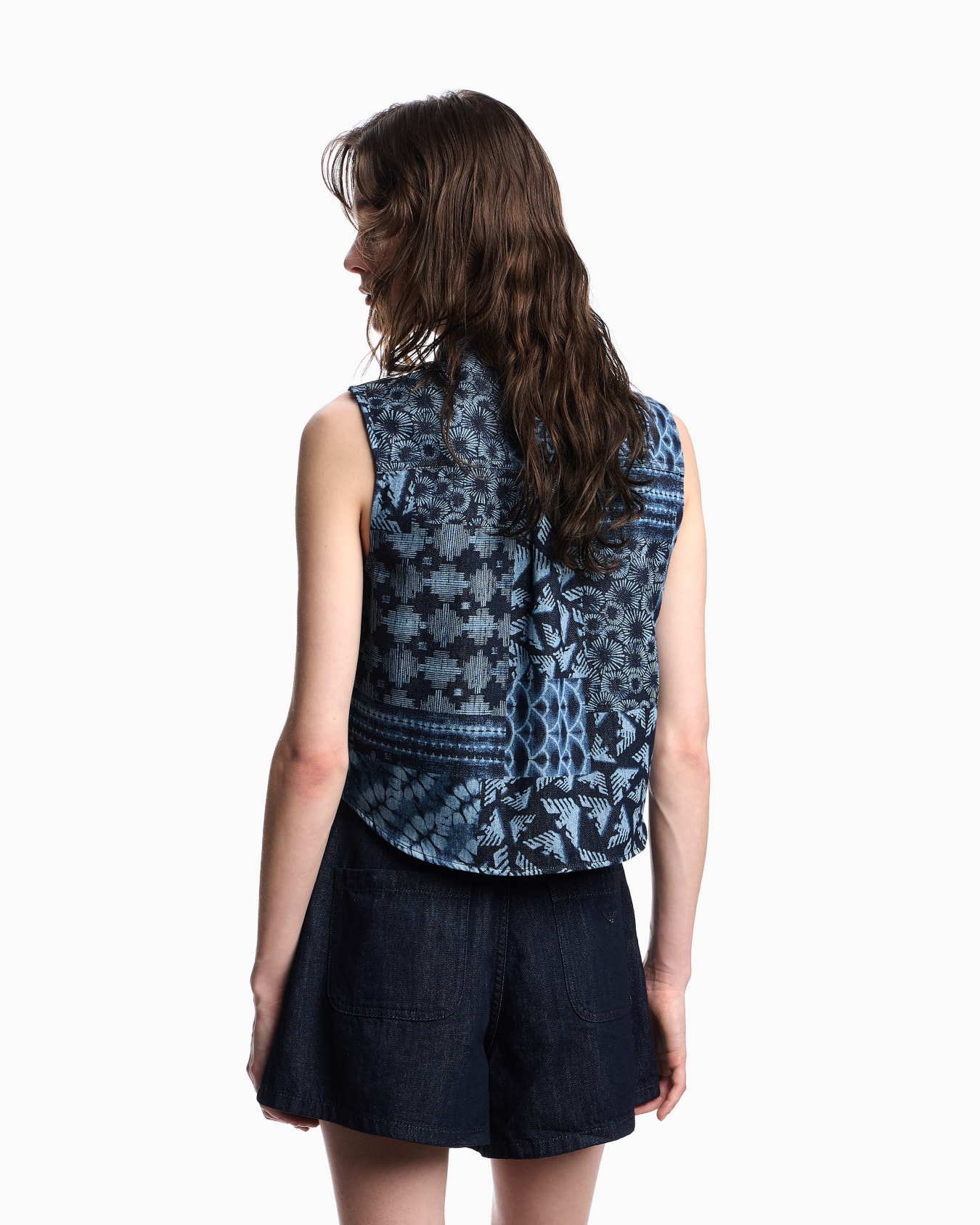 All-over print denim top Slide 2