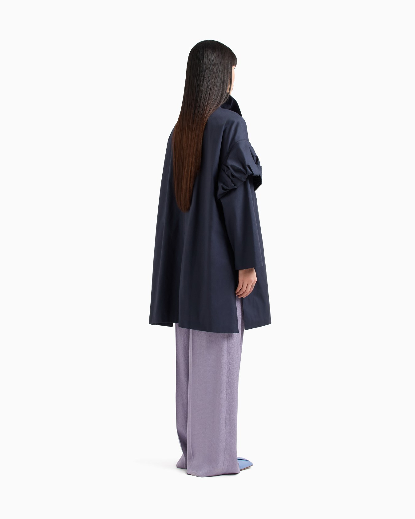Pima gabardine trench coat with torchon Slide 2
