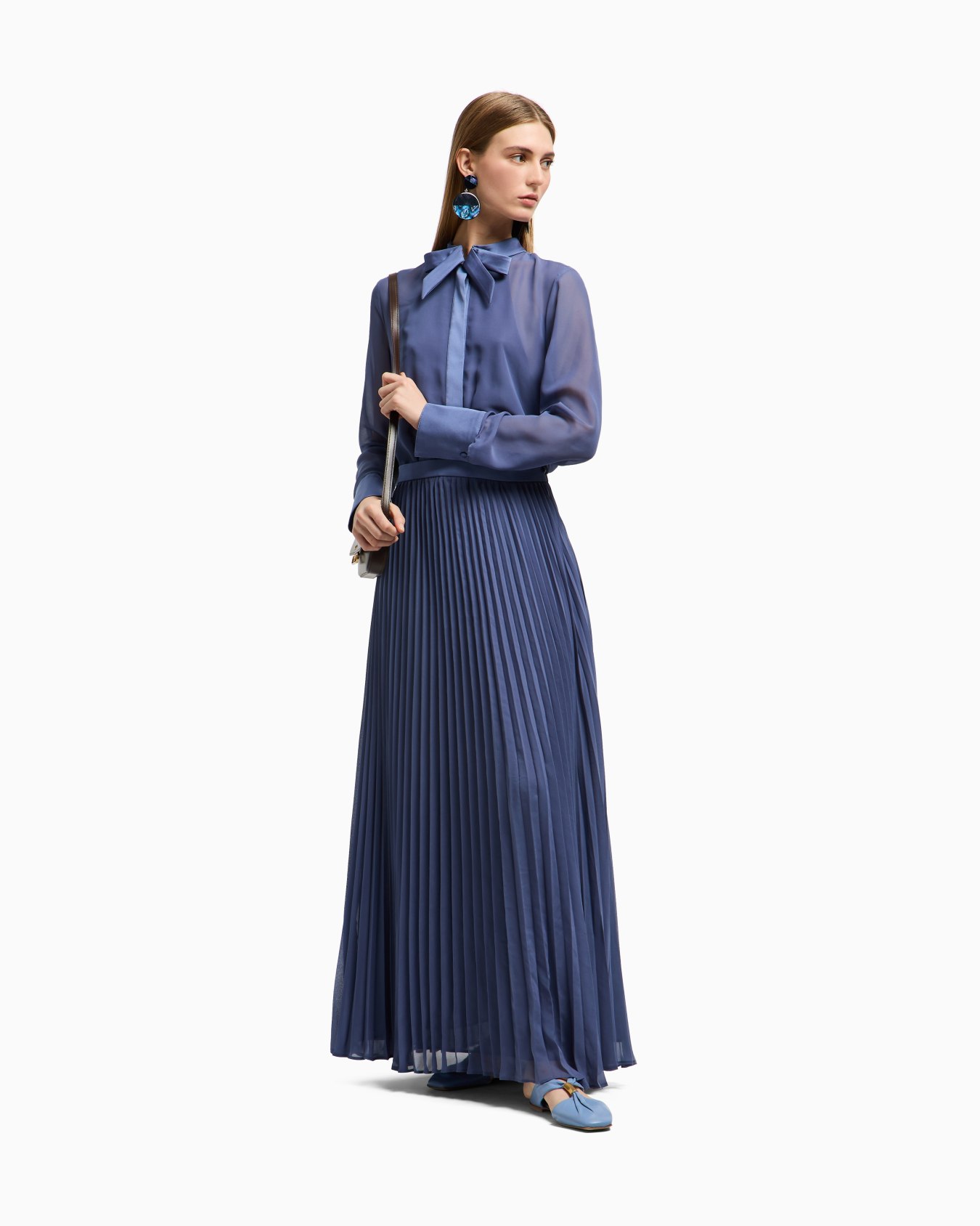 Technical georgette two-piece effect long dress Slide 1