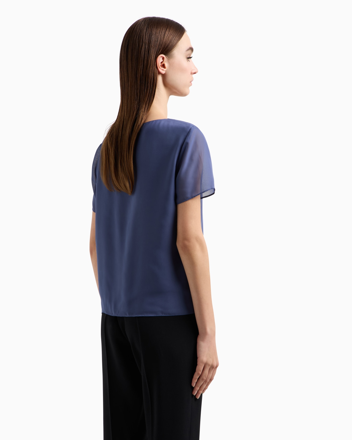 Technical georgette V-neck blouse Slide 2