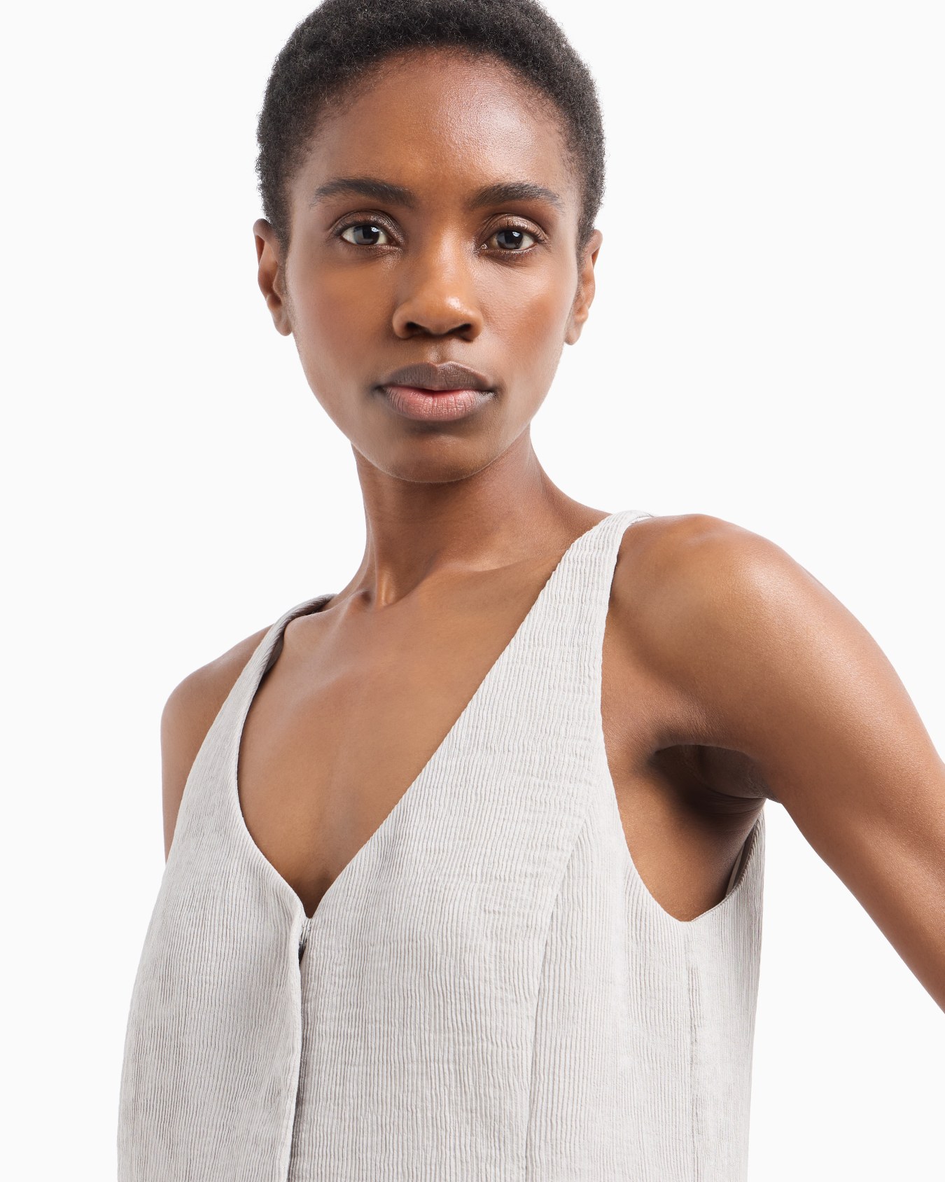 Gilet encolure en V en canneté fluide Diapositive 5