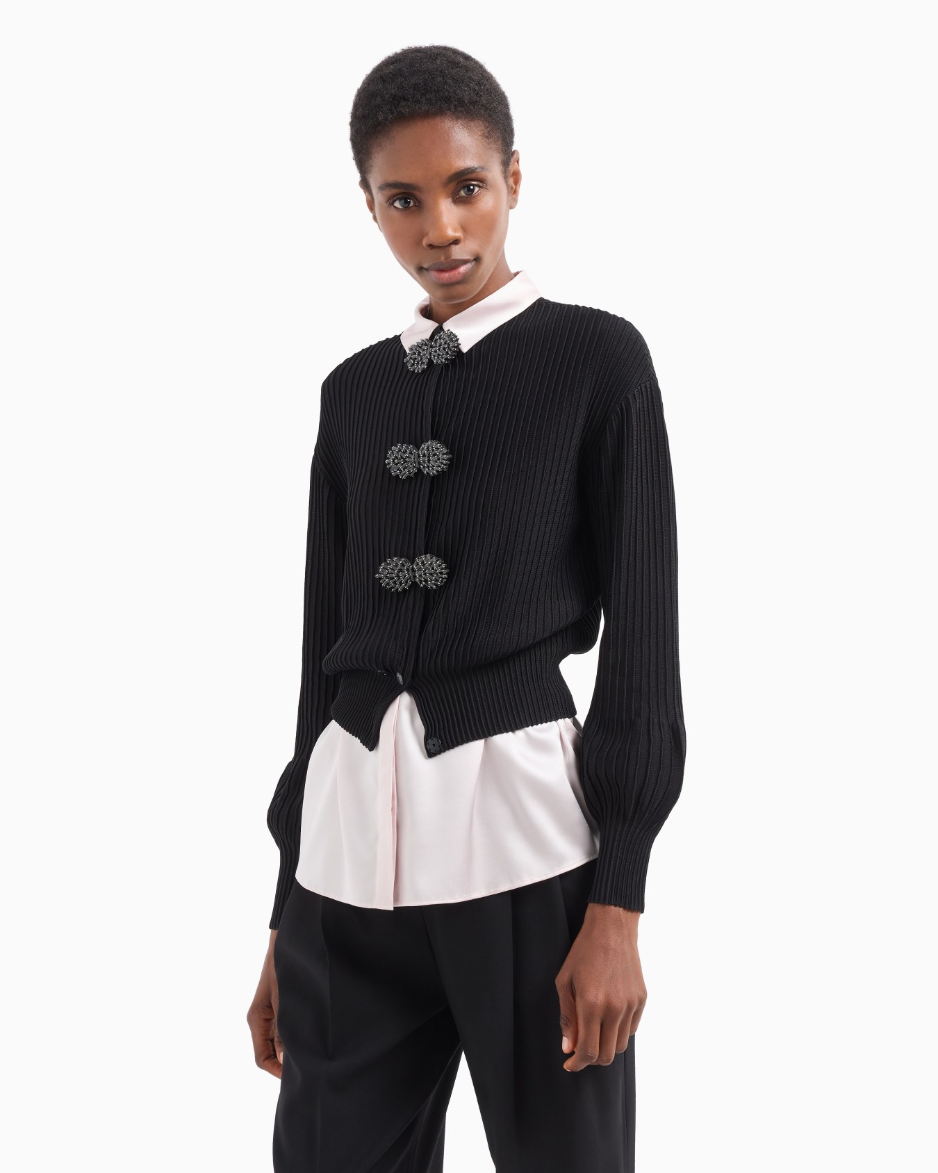Cardigan aus Ottoman mit Schmuck-Details Folie 4