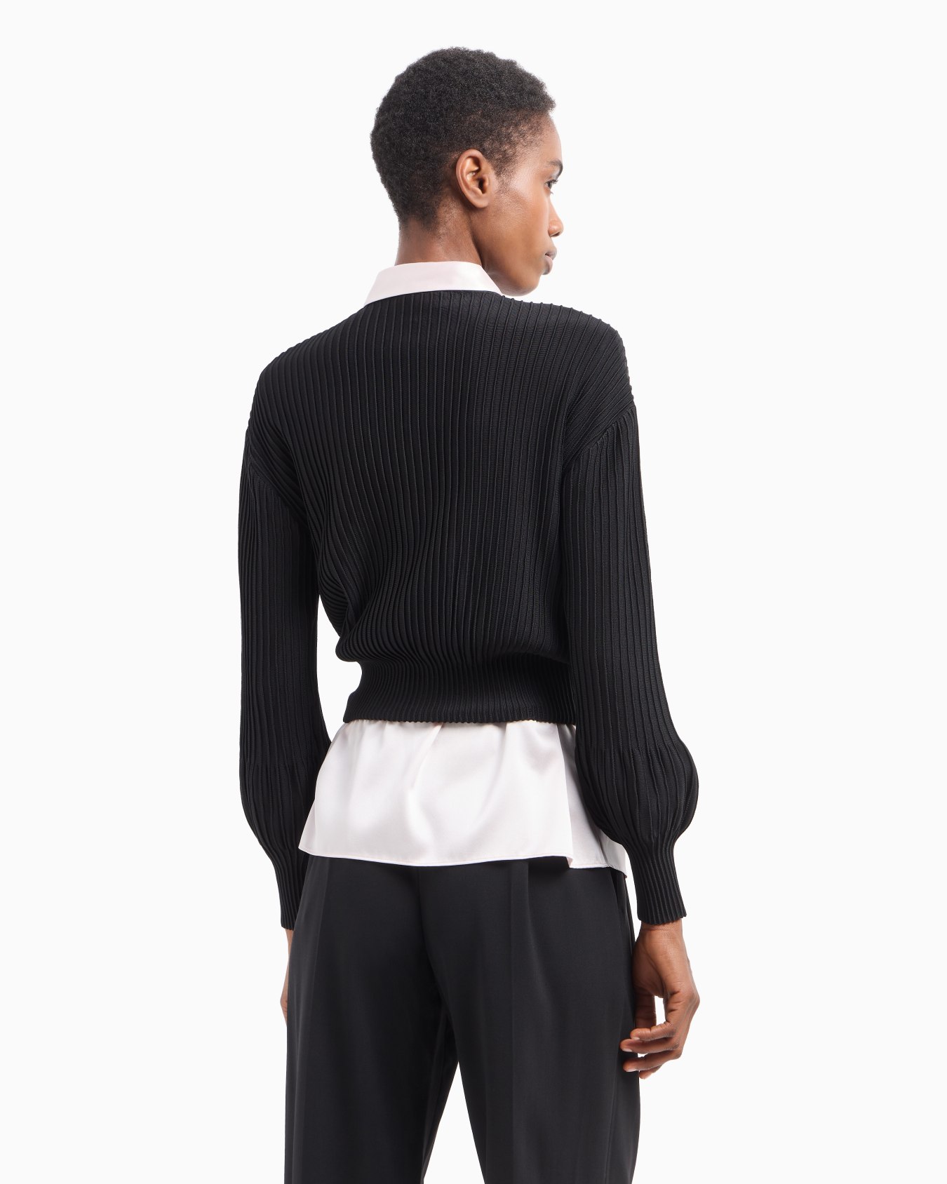 Cardigan aus Ottoman mit Schmuck-Details Folie 3