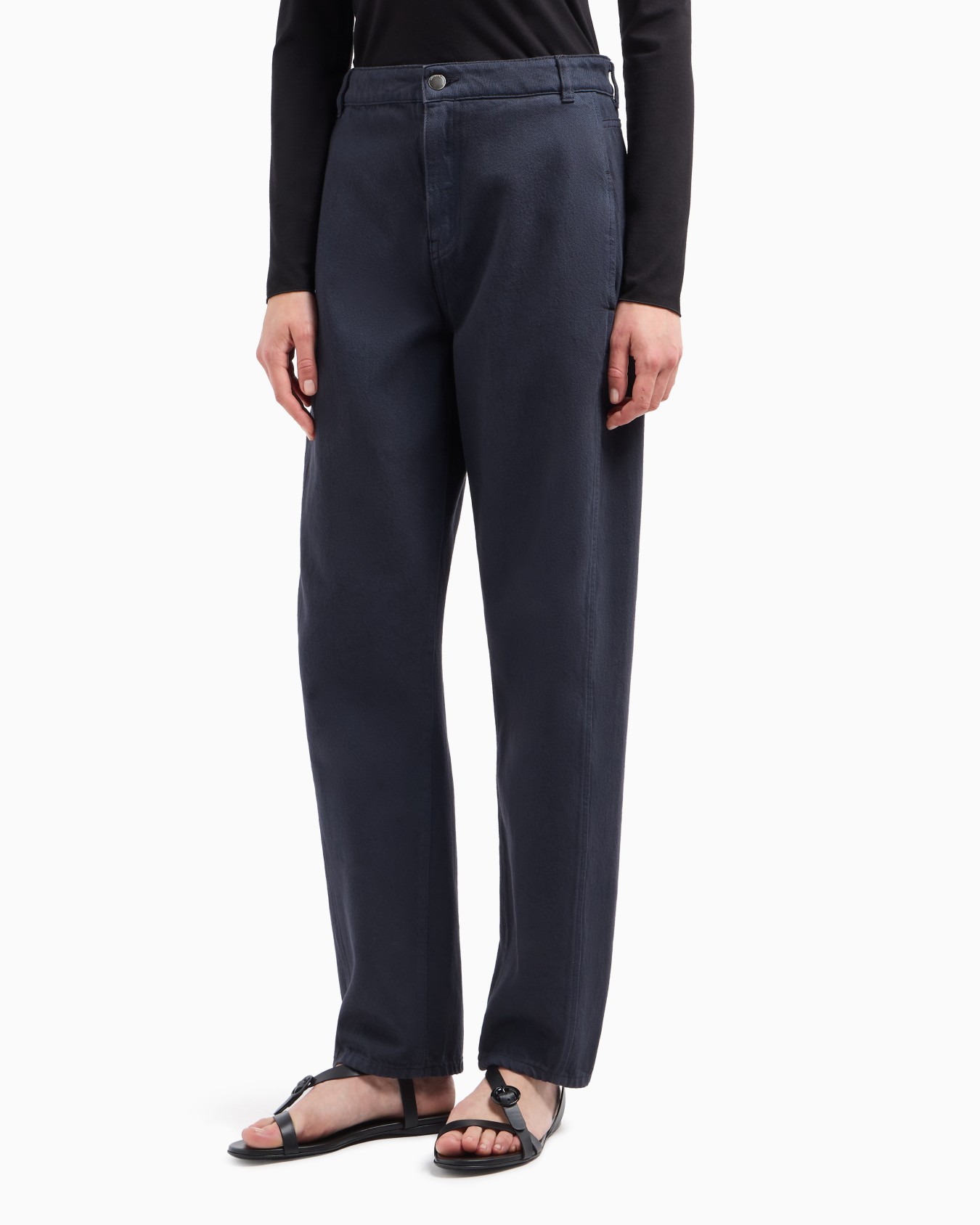 J4H Icon oval-leg jeans in garment-dyed drill Slide 4