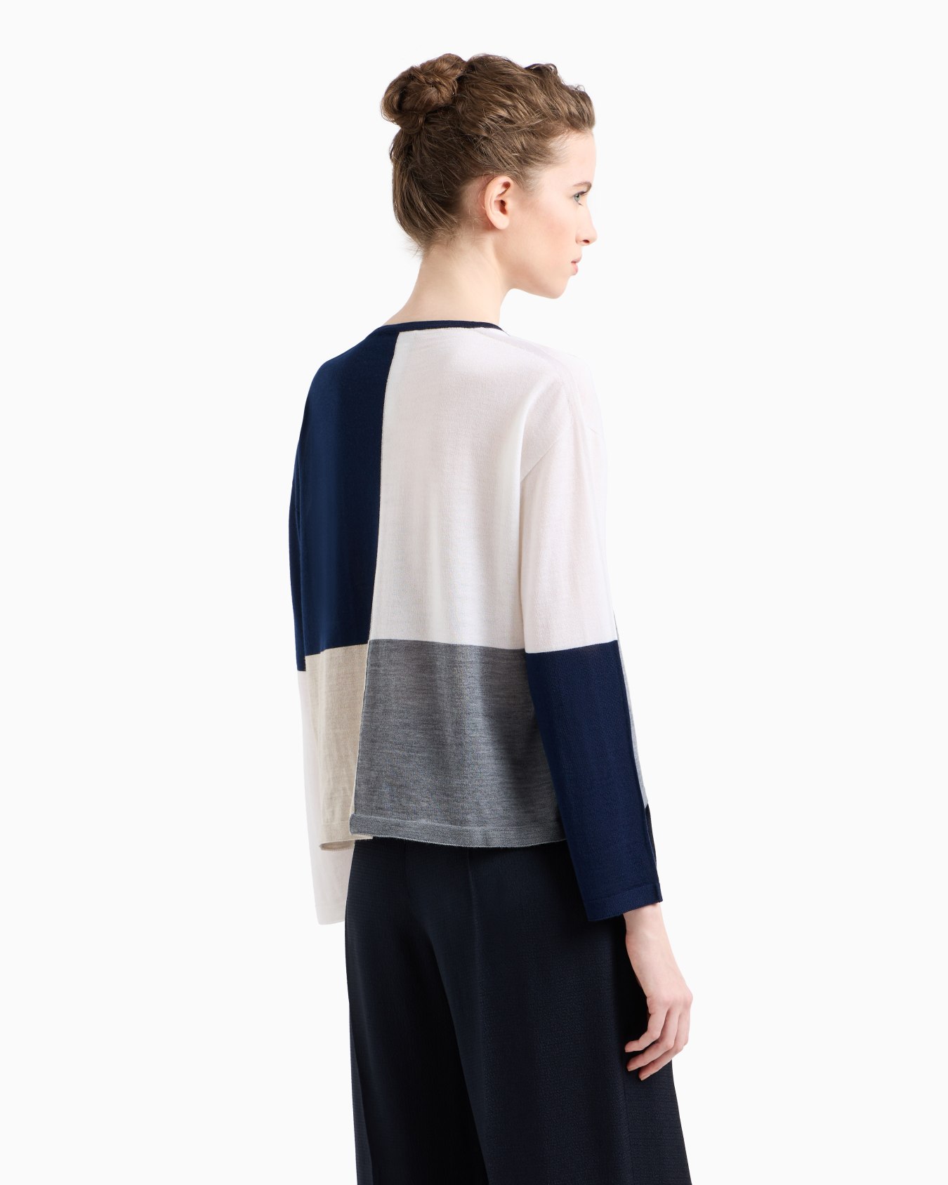 Icon wool jumper with intarsia Slide 2