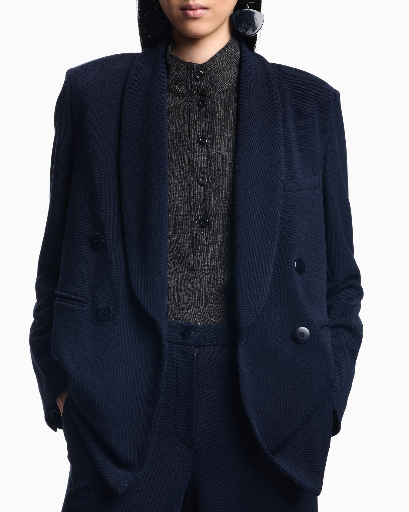 Icon compact piqué double-breasted blazer Slide 4