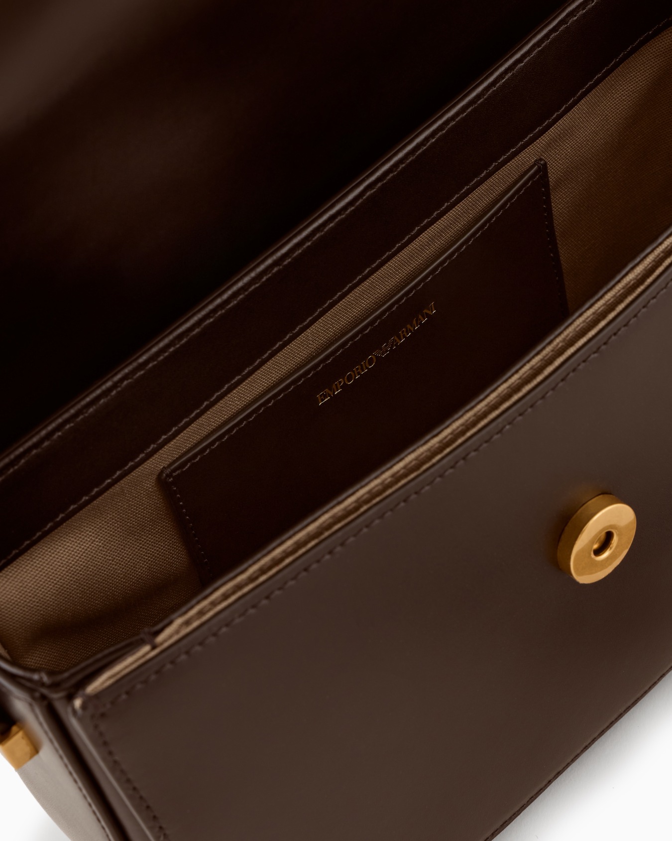 Bolso bandolera de piel lisa con logotipo de águila de metal Diapositiva 3