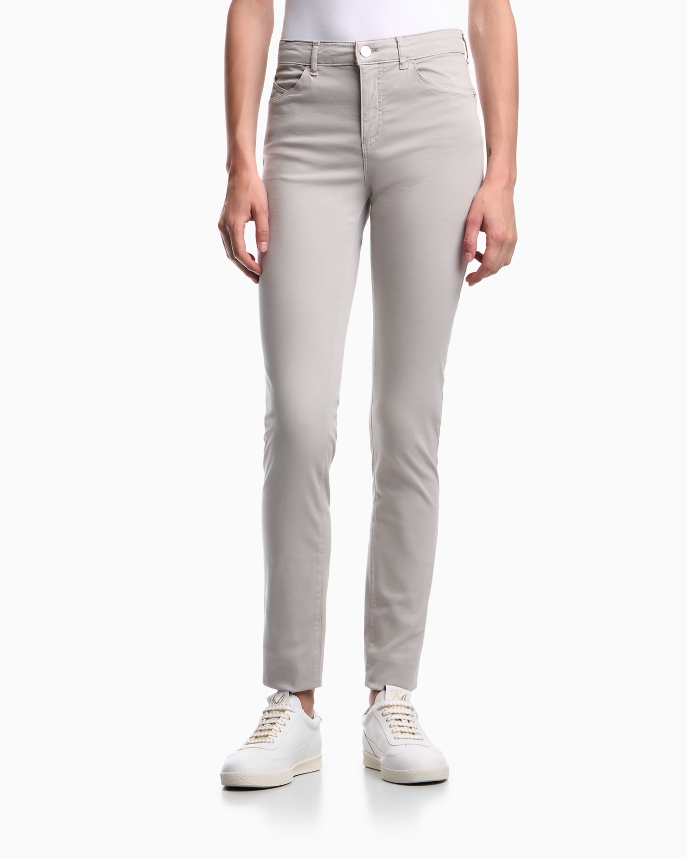 Pantalon J18 taille mi-haute et jambe skinny en tissu confortable teint en pièce Diapositive 2