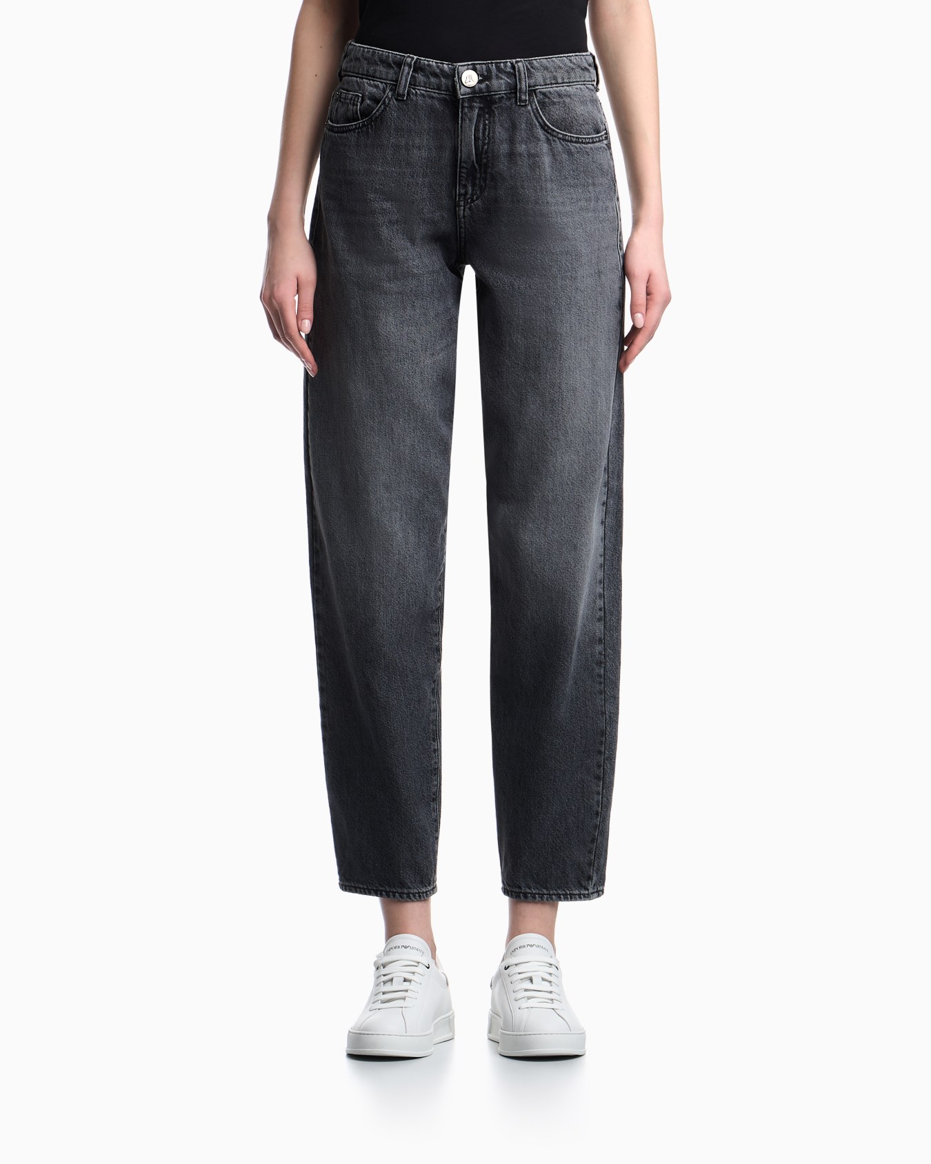 J90 regular-fit jeans in lyocell-blend denim used look Slide 3