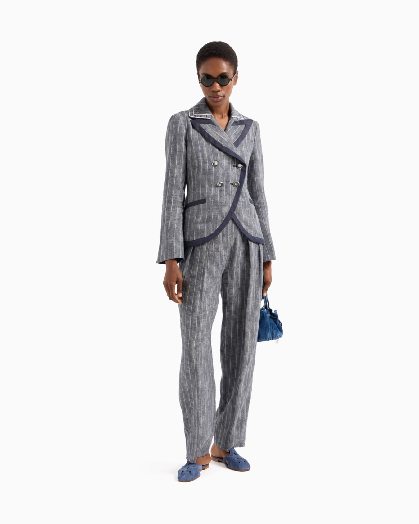 Pinstriped denim-effect linen and cotton blend double-breasted blazer  Slide 2