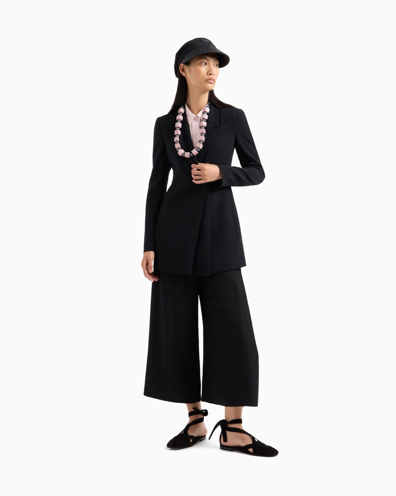 Single-breasted blazer in envers satin Slide 2