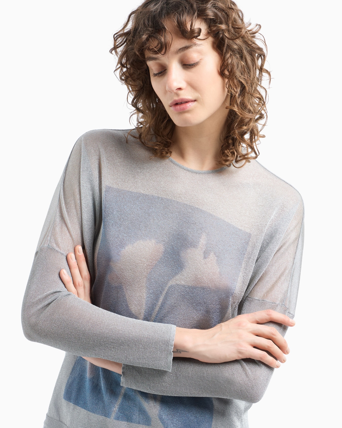 Nahtloser Pullover mit Blumen-Print Folie 5