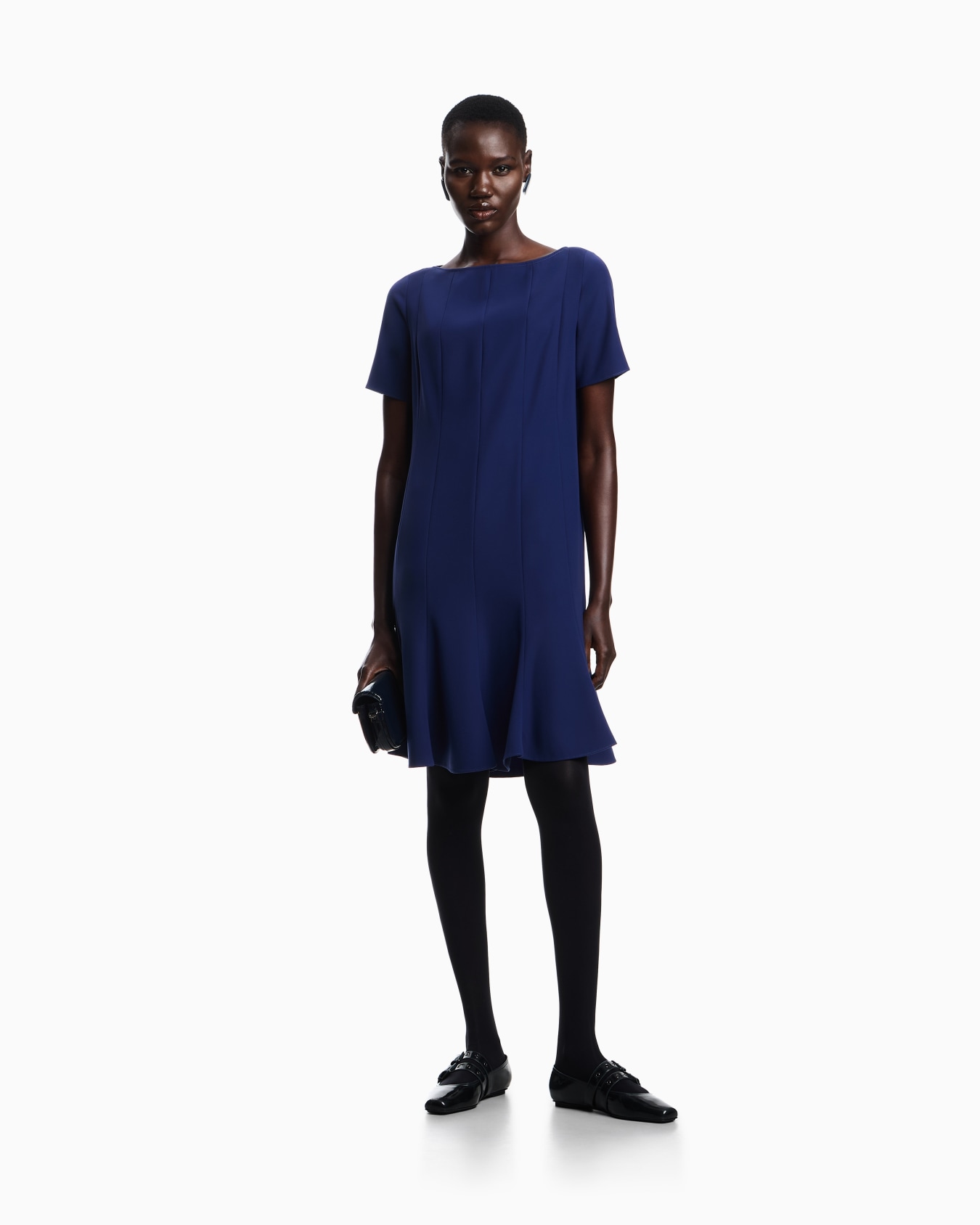 Kleid mit Falten aus funktionalem Cady Folie 1