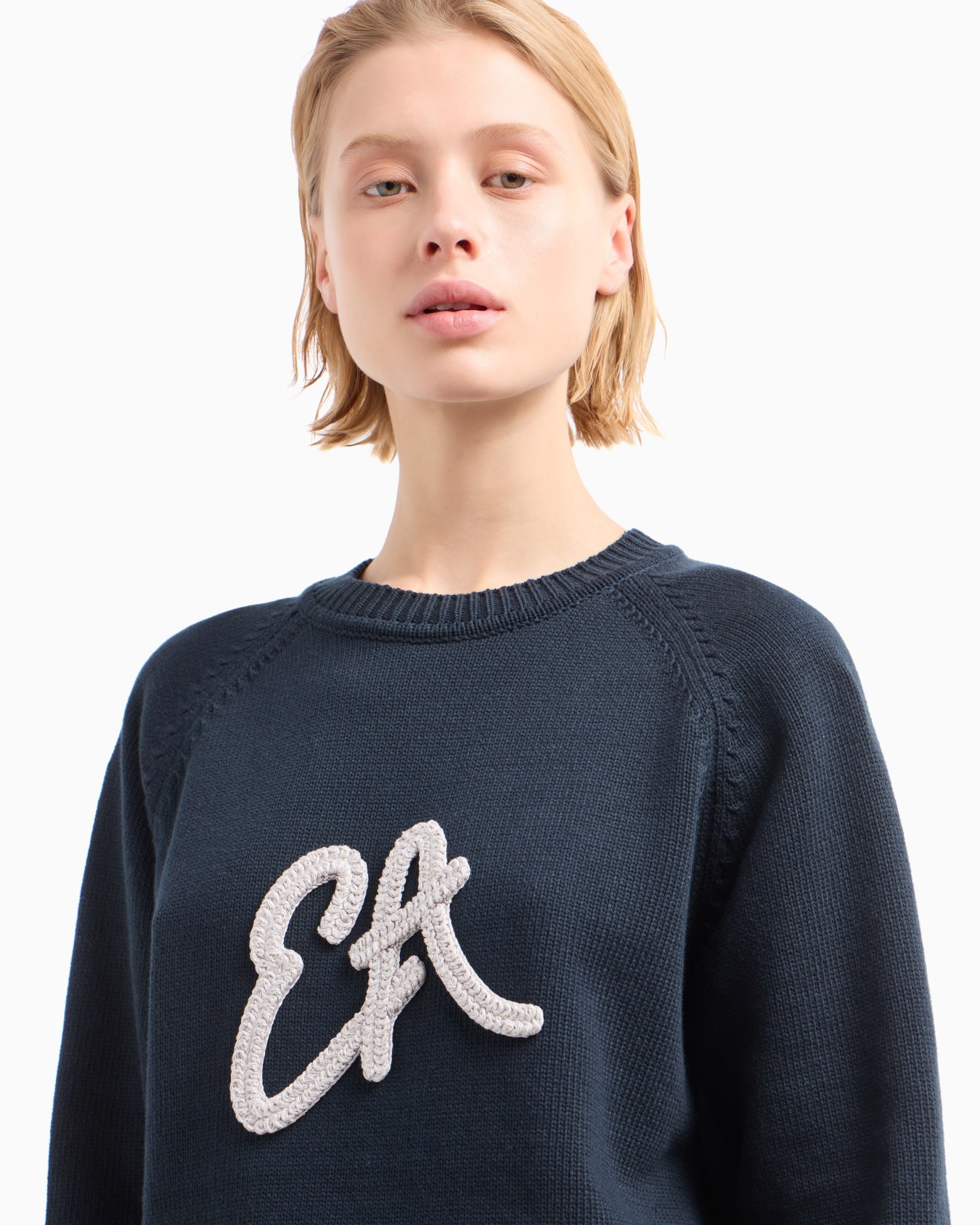 Icon Pullover mit EA-Maxi-Logo Folie 5