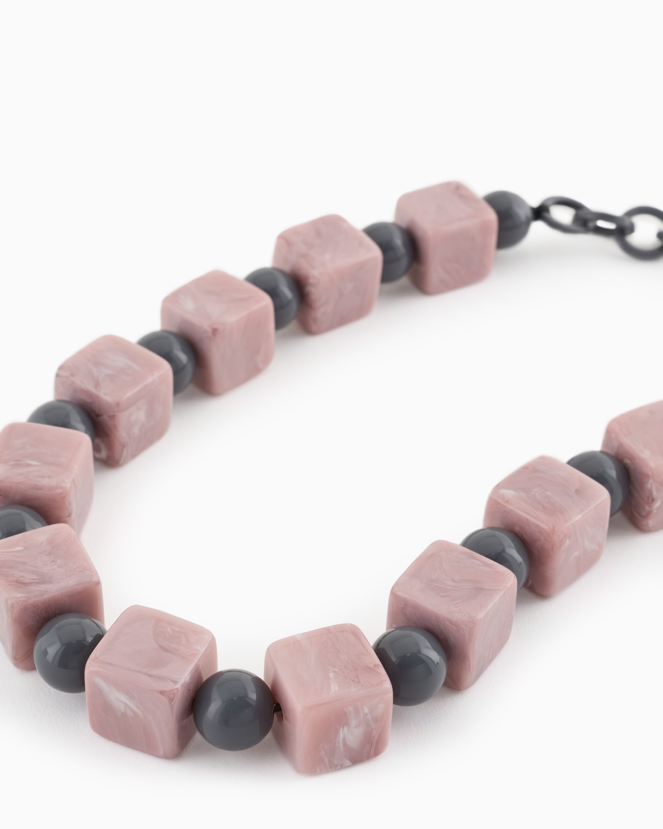 Choker necklace with geometric components Slide 1