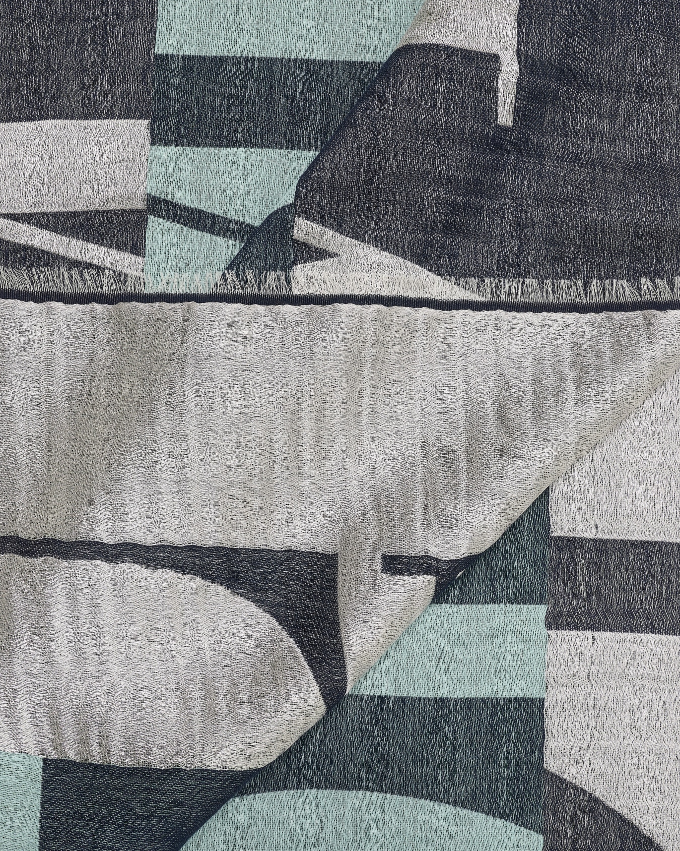 Étole avec grand logo jacquard Diapositive 1