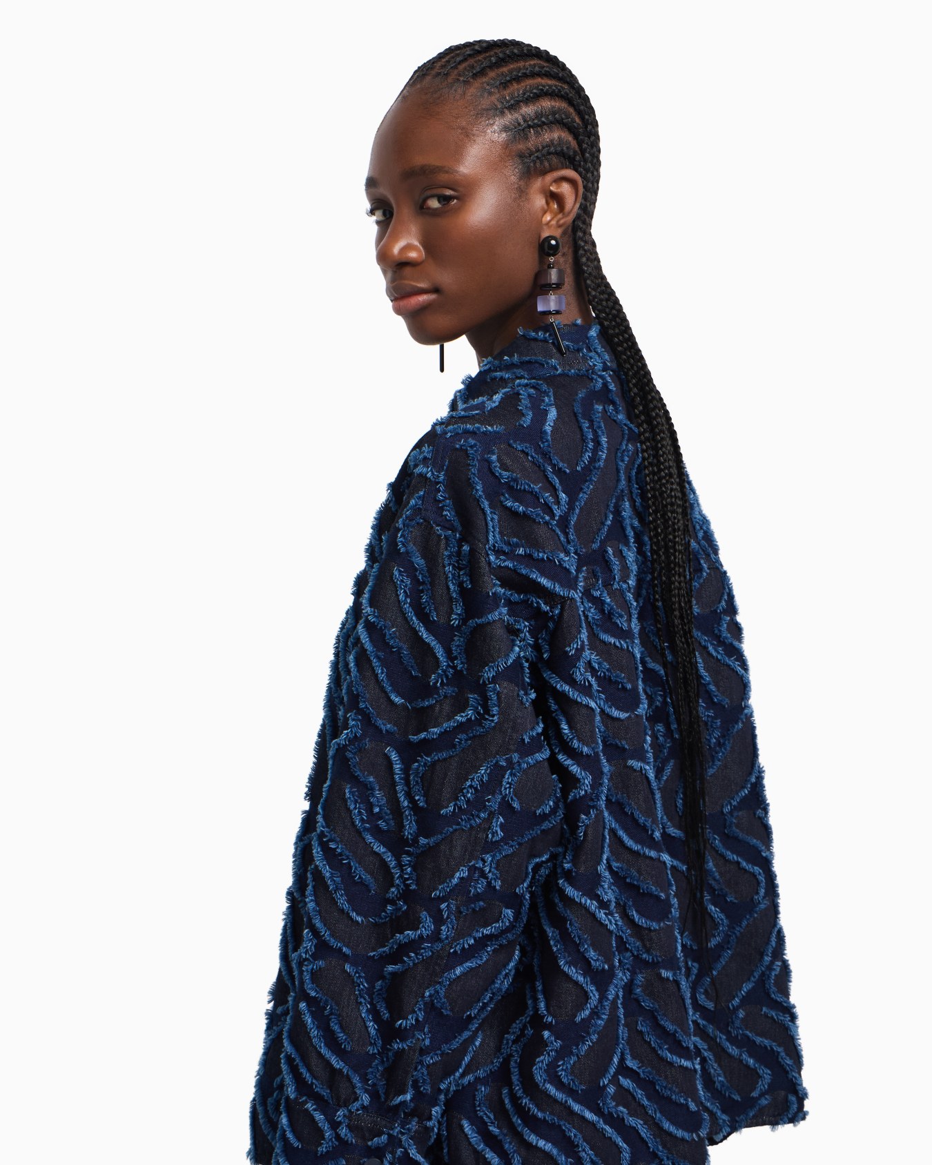 Veste chemise en denim jacquard avec motif en relief à franges Diapositive 5