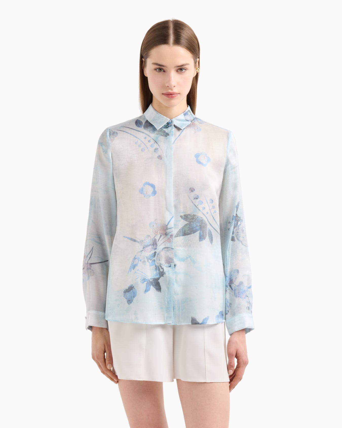 Shirt in trilobal fabric with batik flower print Slide 3