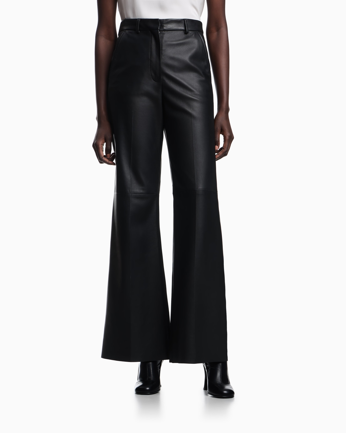 Glove-quality lambskin nappa leather palazzo trousers Slide 3