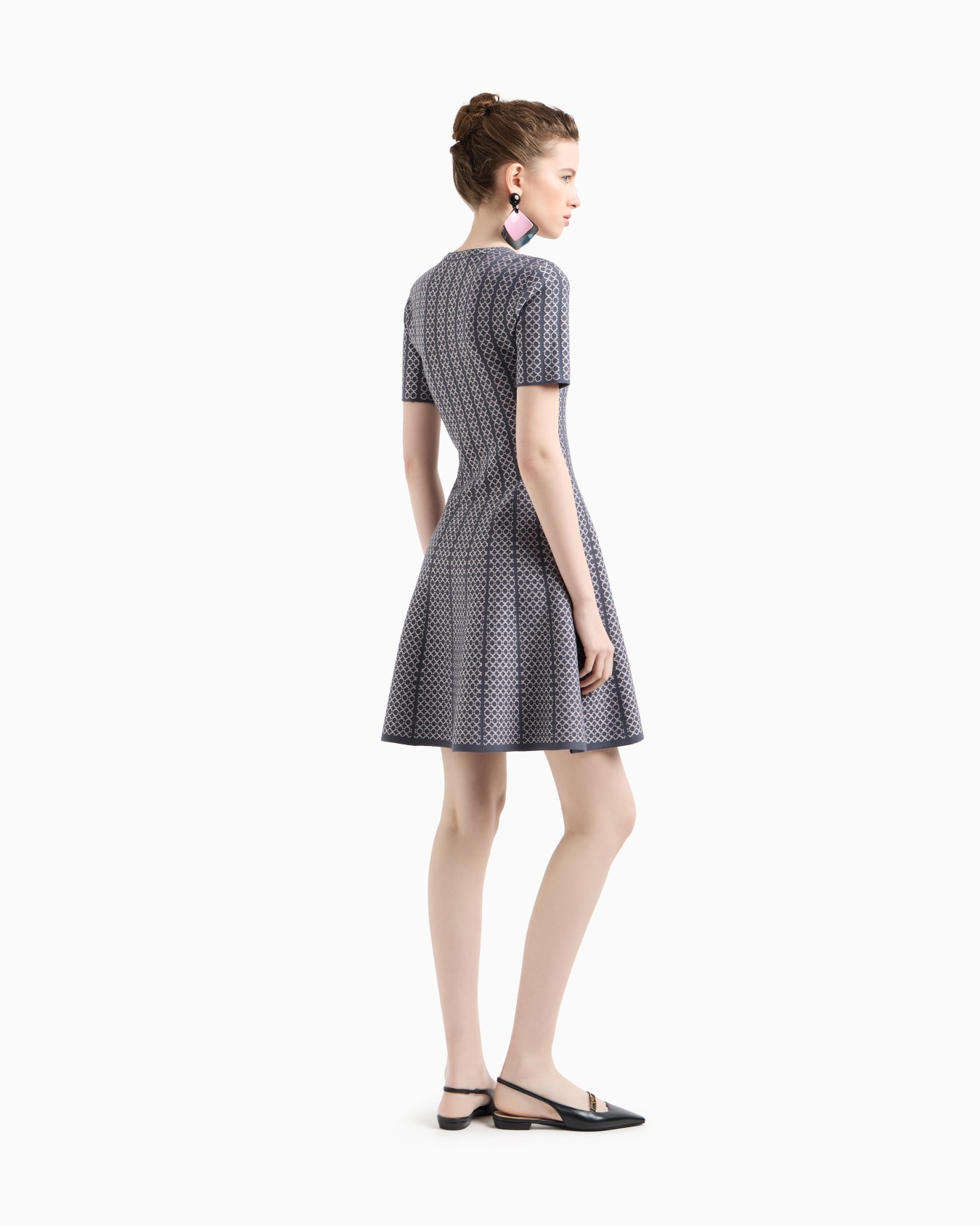 Jacquard knit flared dress Slide 2