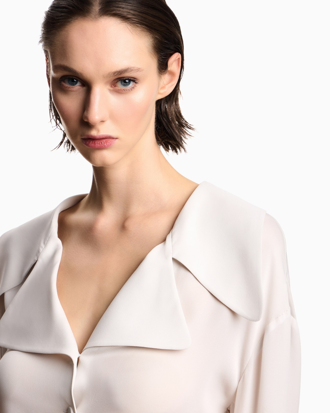 Icon silk double georgette shirt Slide 4