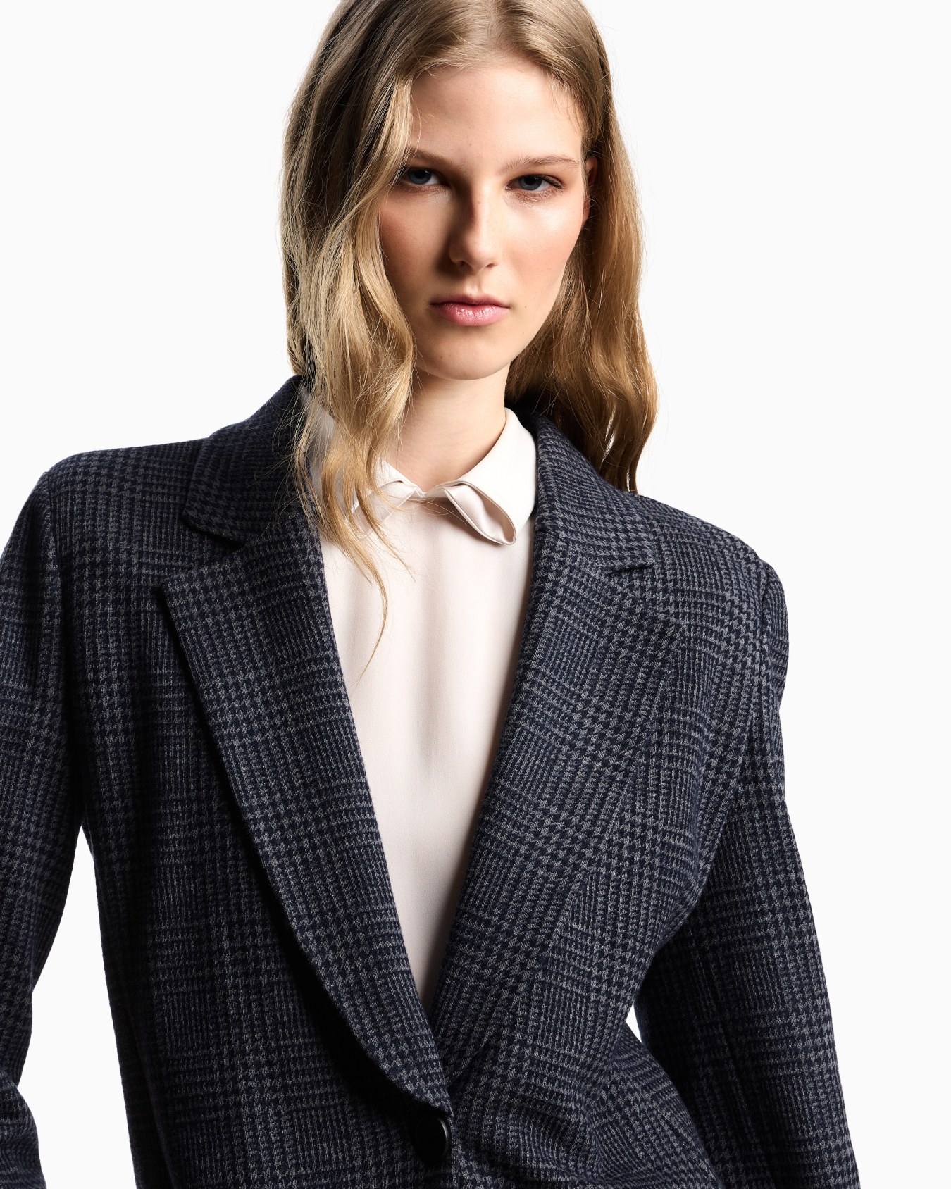 Icon Prince of Wales check compact knit jersey single-breasted blazer Slide 4