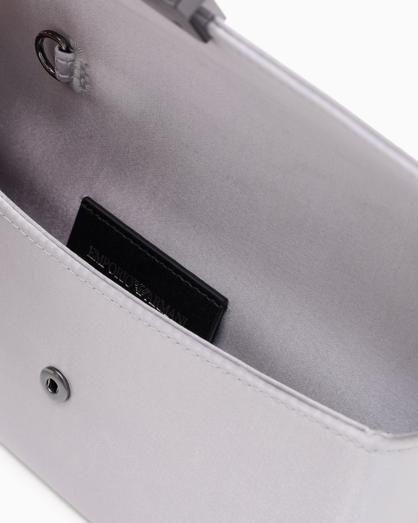 Pochette in satin Slide 3
