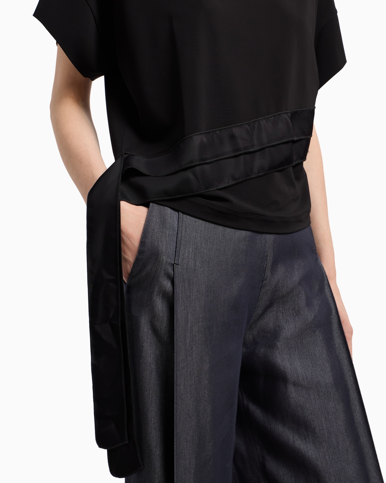Camiseta en punto de viscosa elástica con cintas cápsula Polygon Diapositiva 4