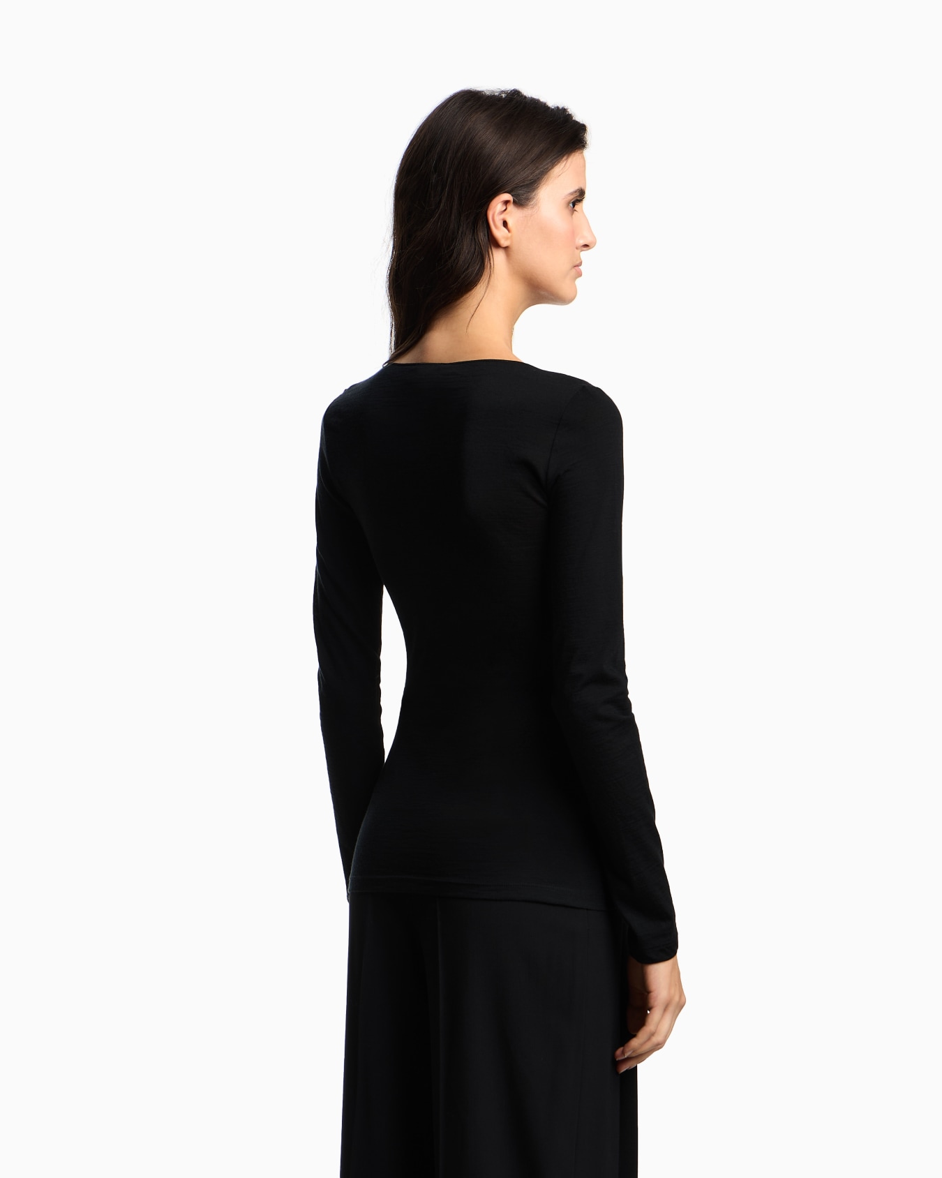 Round-neck jumper made of lightweight jersey in a wool and silk blend Slide 2