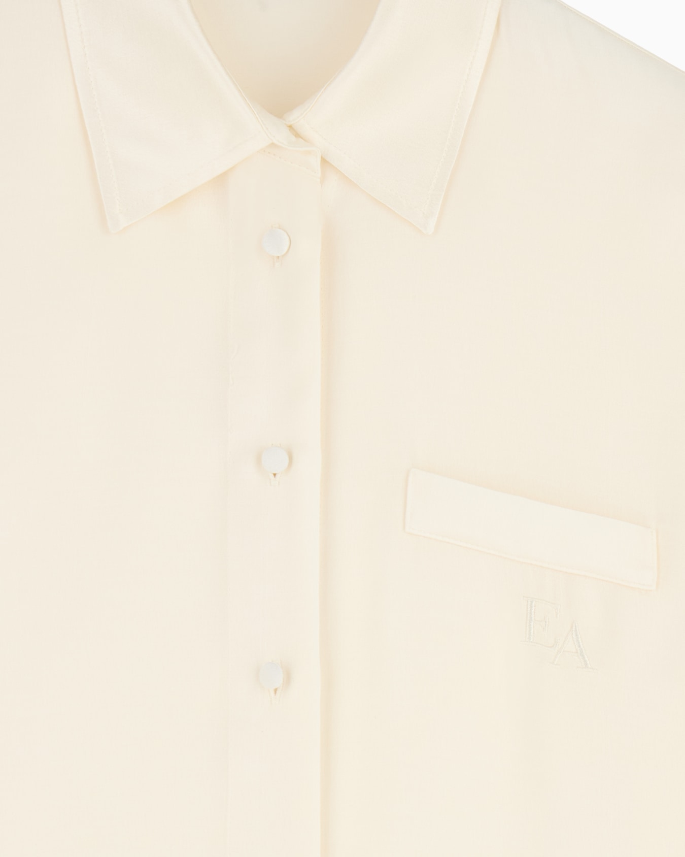 Bridal satin pyjamas with shorts Slide 1