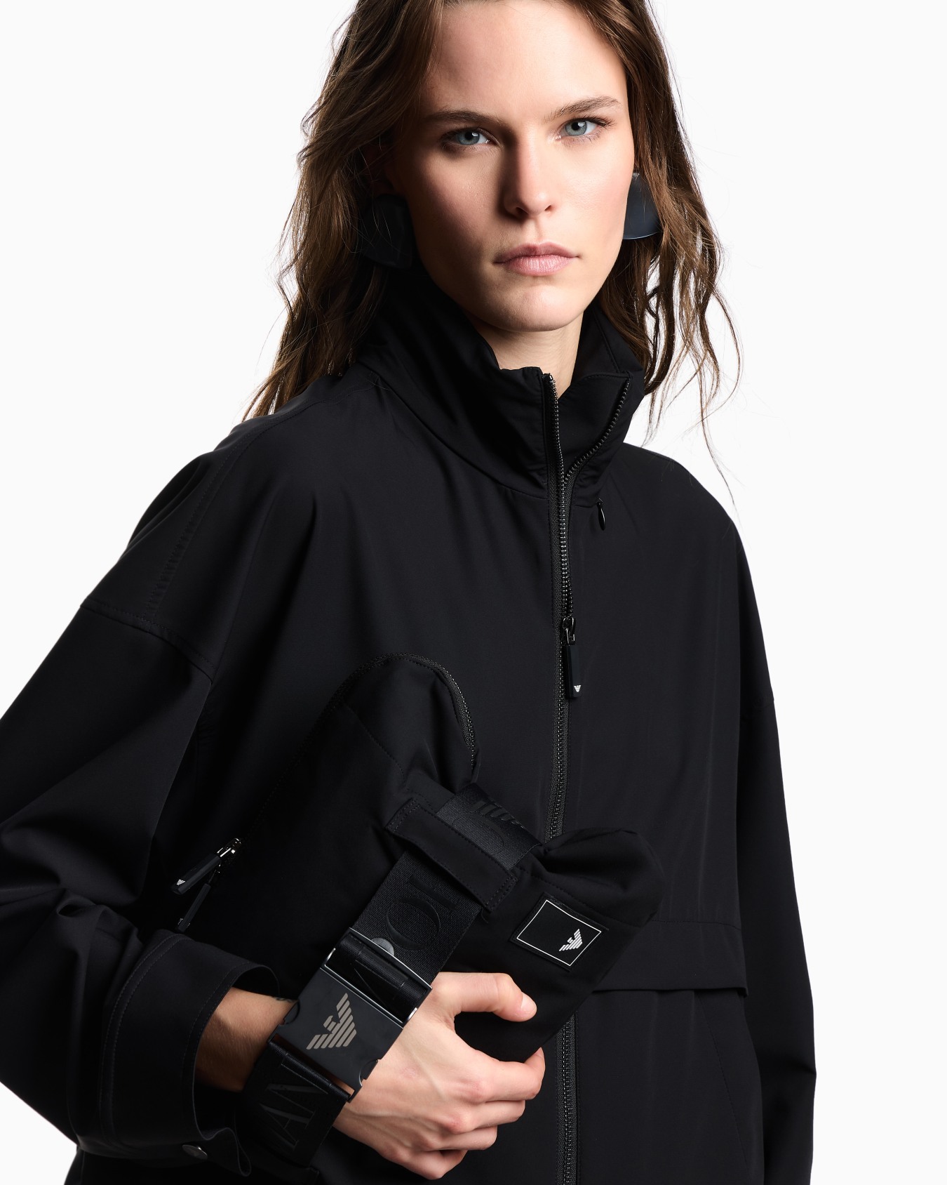 Blouson en nylon bi-stretch déperlant Capsule Travel Essential Diapositive 4