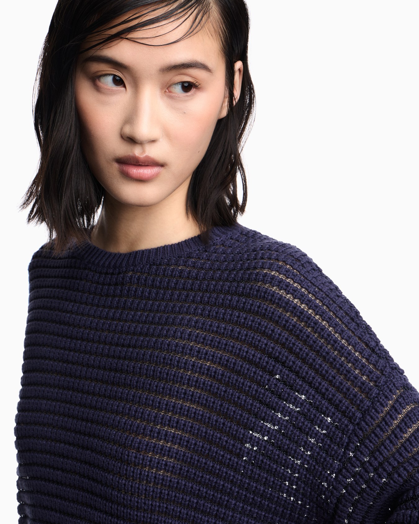 Crewneck sweater cotton cashmere detail Diapositive 4