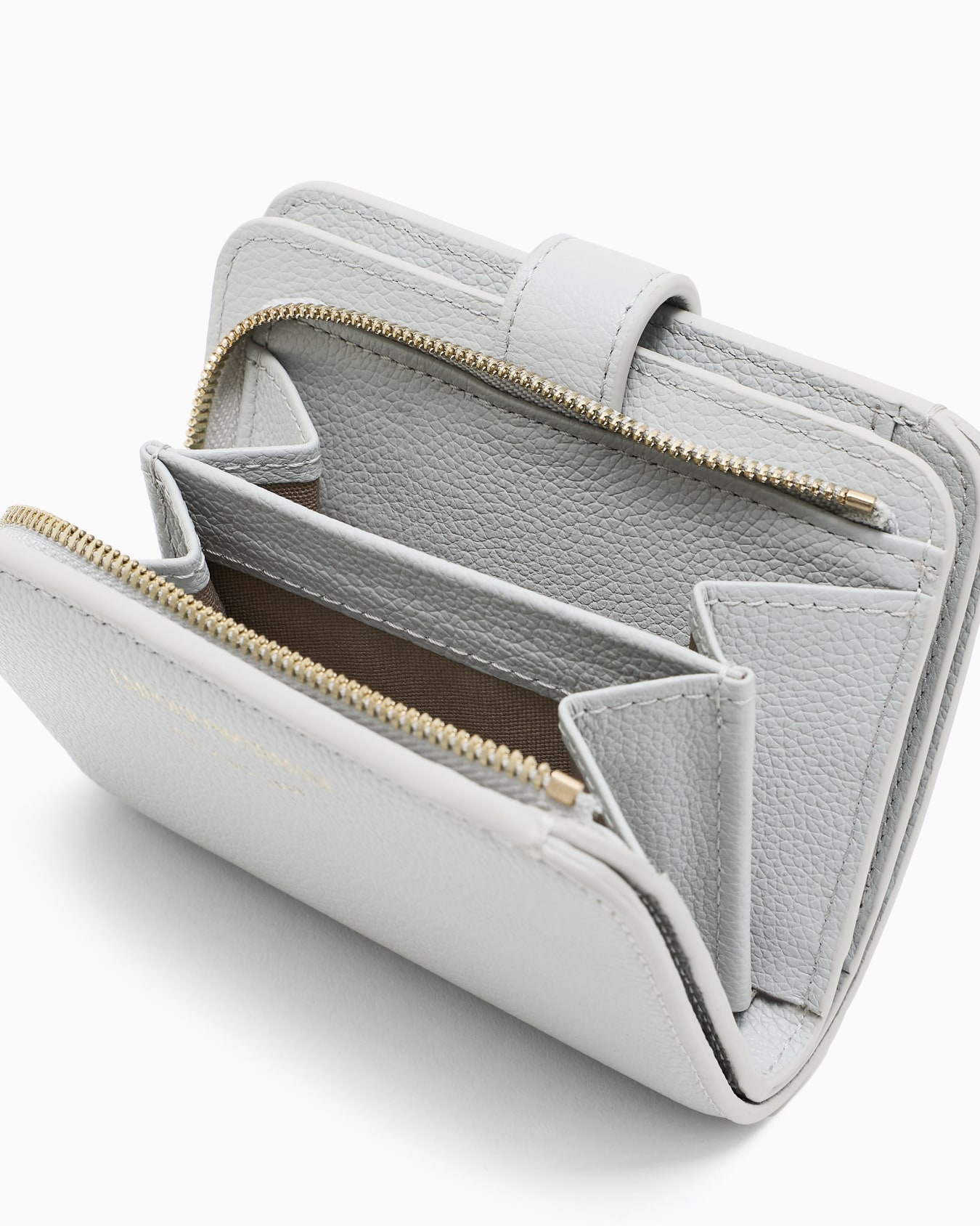 Tumbled-leather bi-fold wallet Slide 3