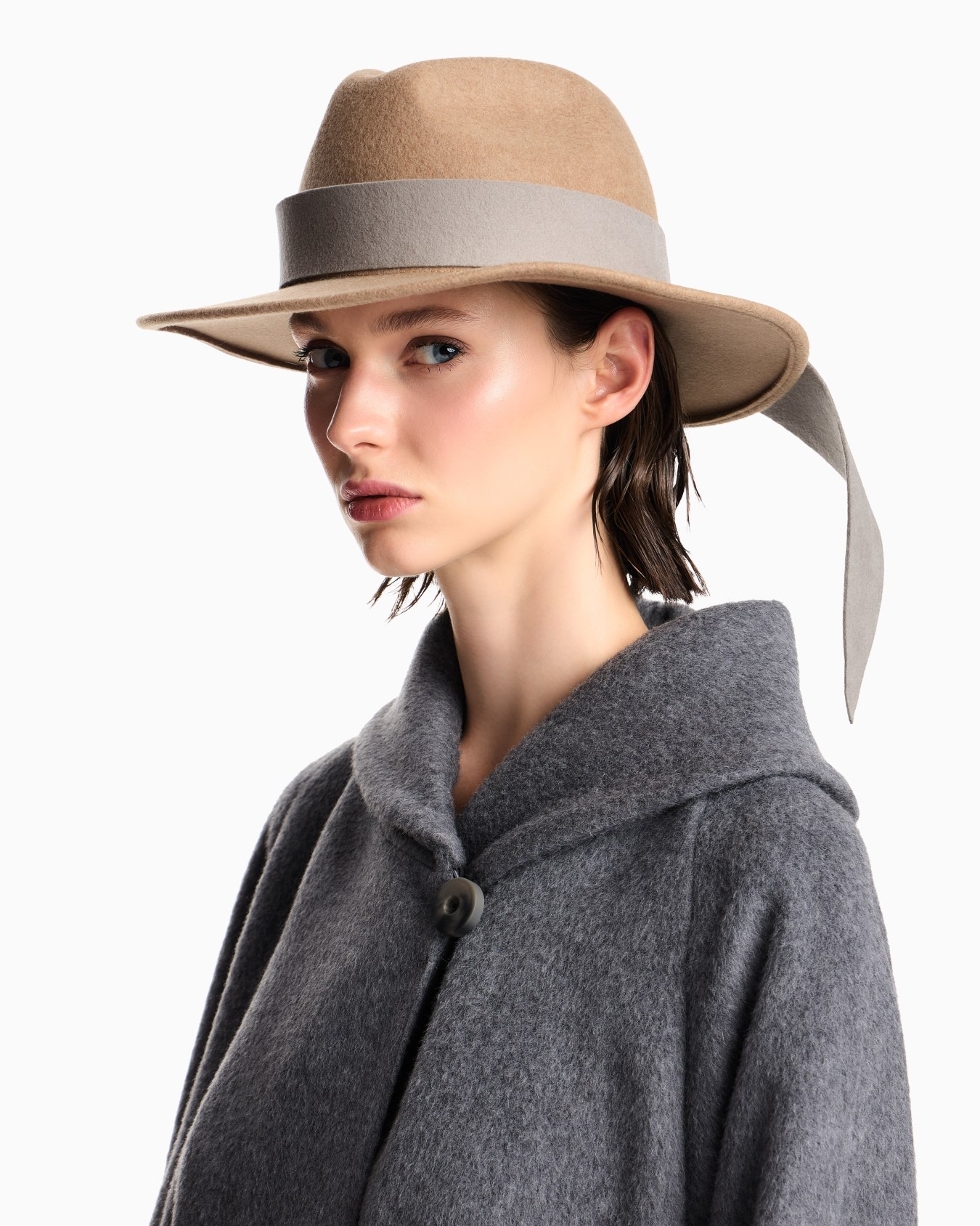 Wool cloth fedora hat with band Slide 2