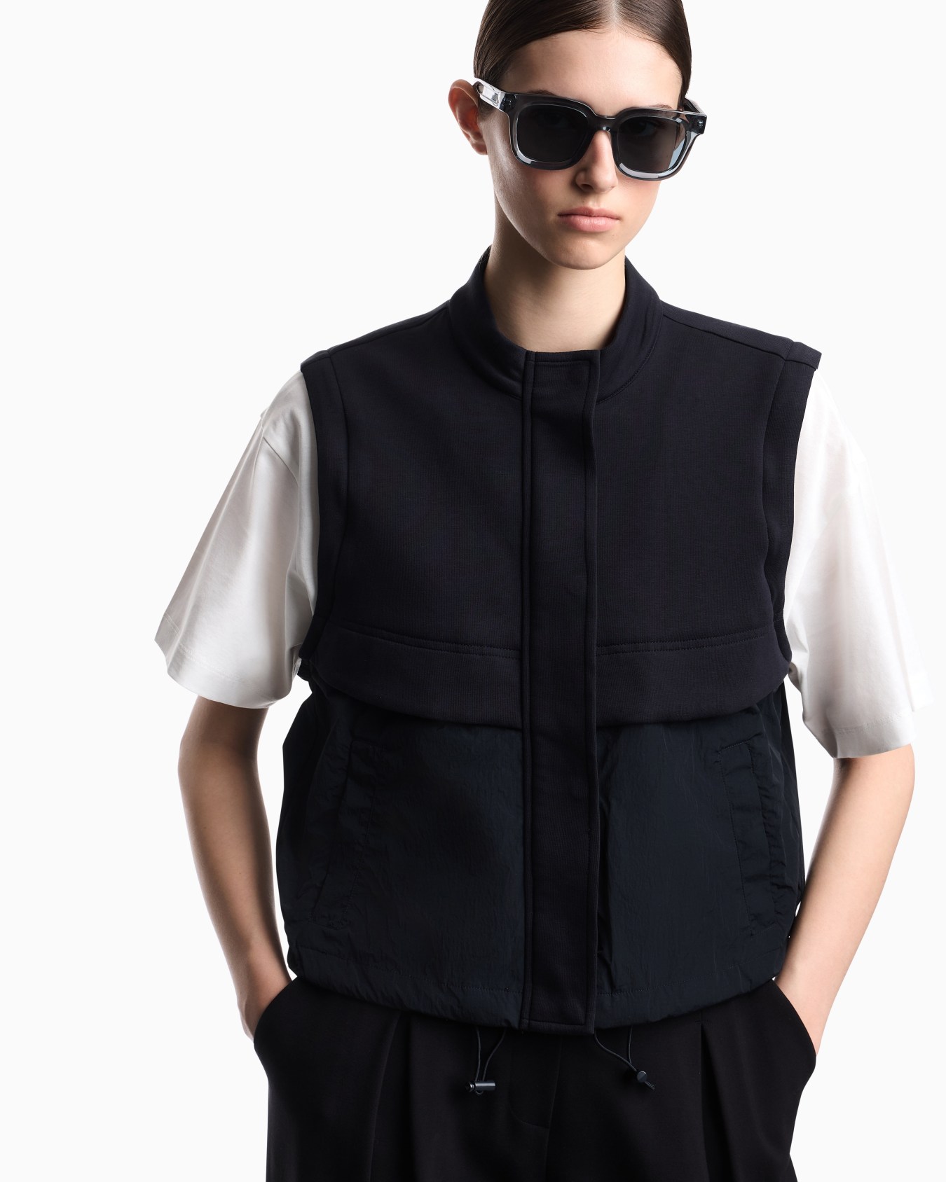 Travel Essentials double-jersey two-in-one blouson Slide 4