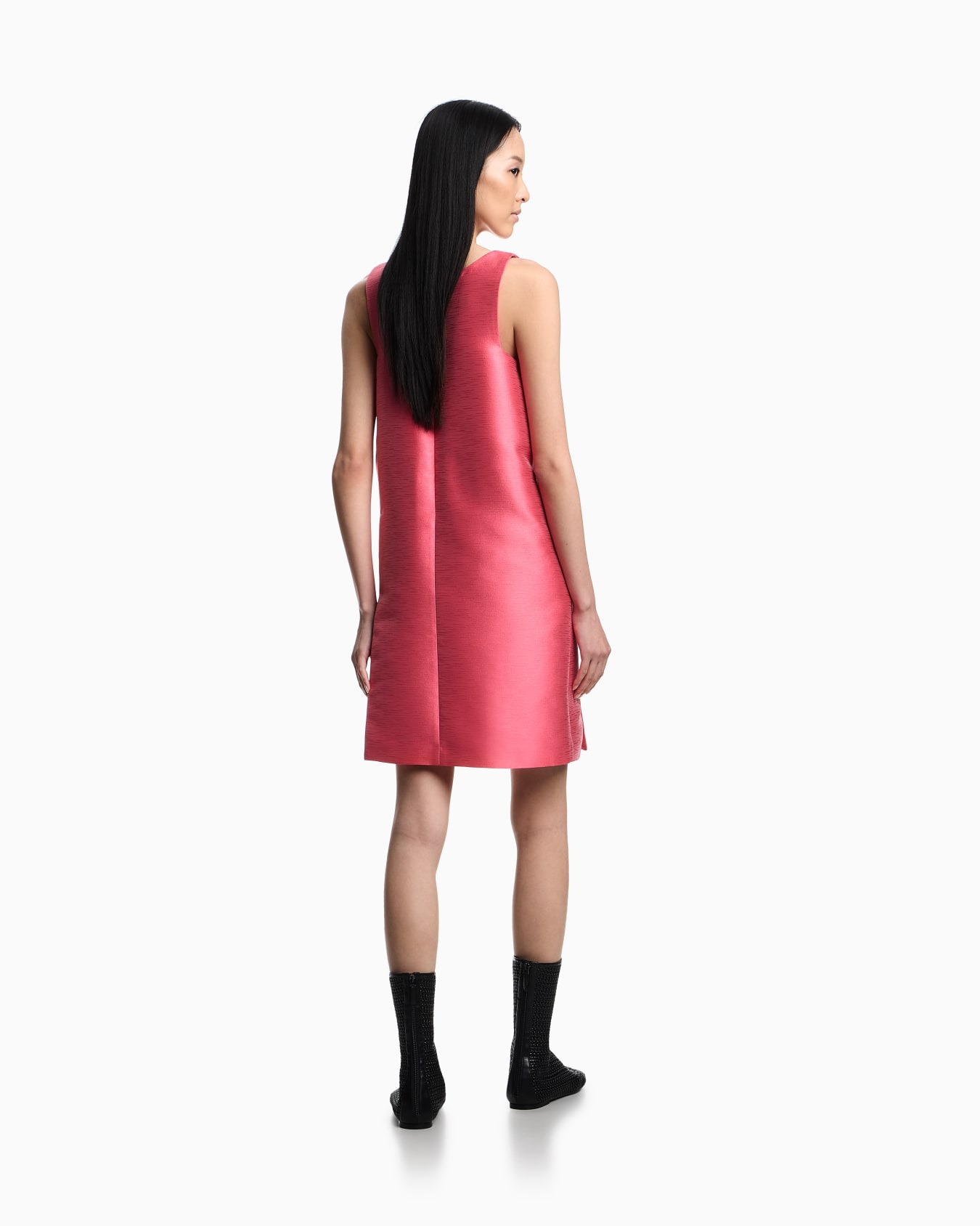 Short dress in shantung-effect fabric Slide 2