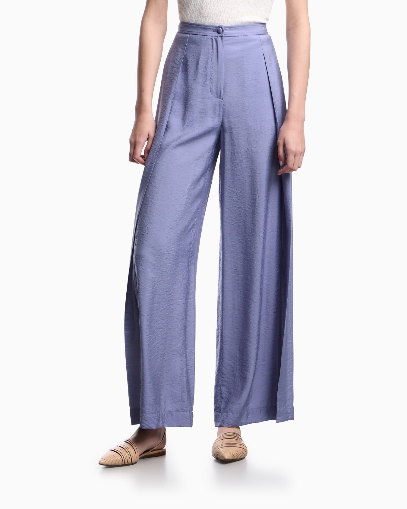 Wide trousers in techno rayon Slide 3