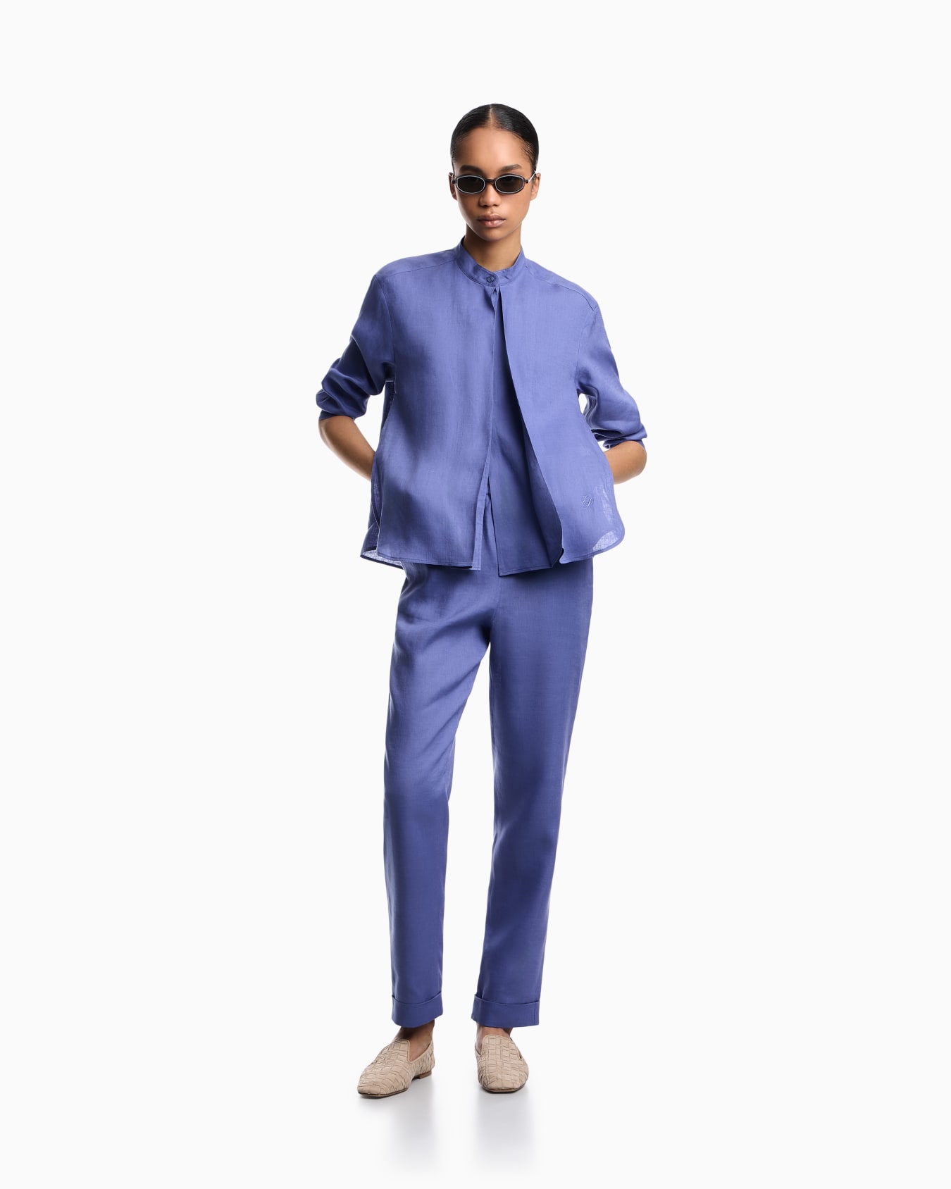 Camicia collo guru in puro lino Slide 1