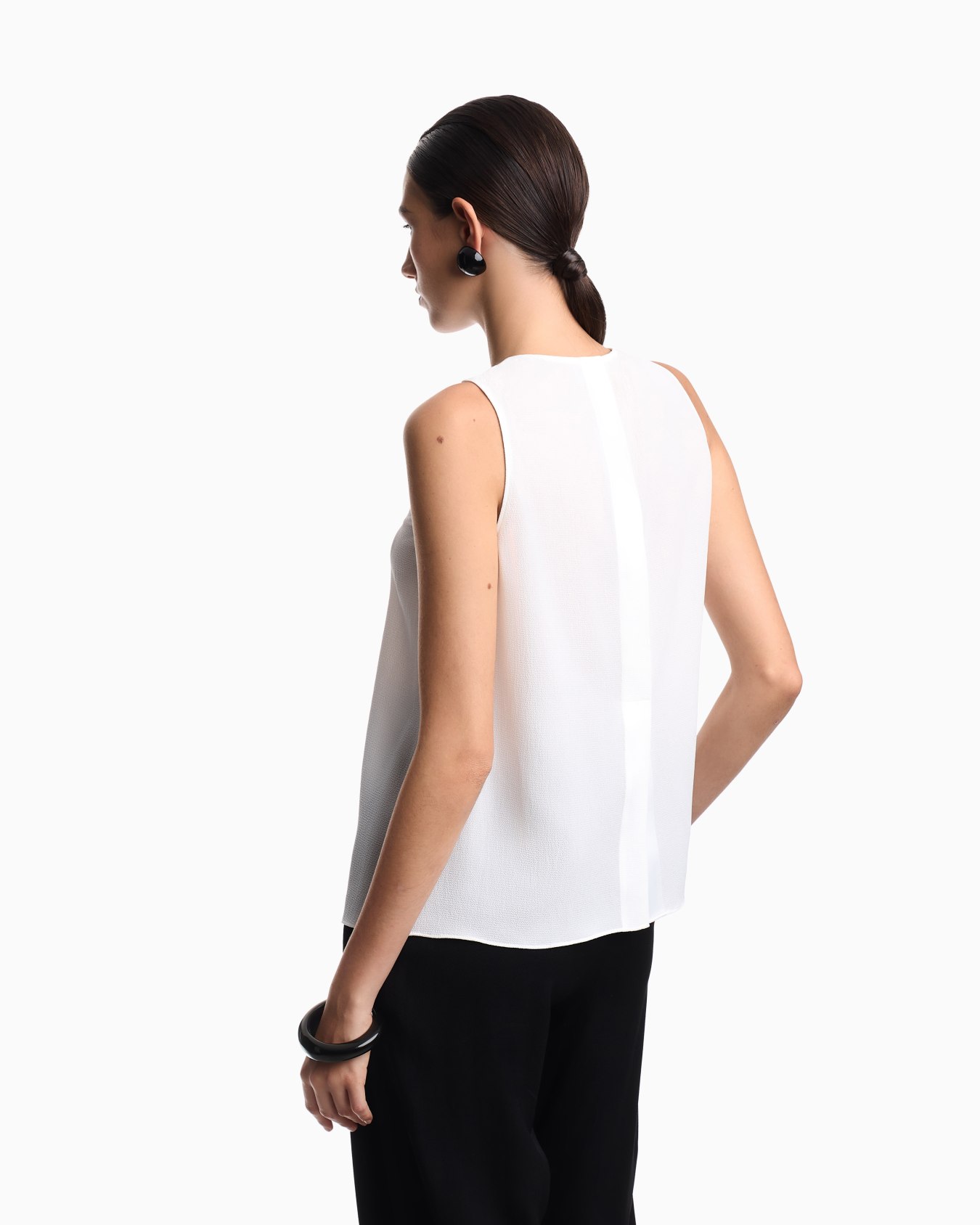 Crepe fluid top Slide 2