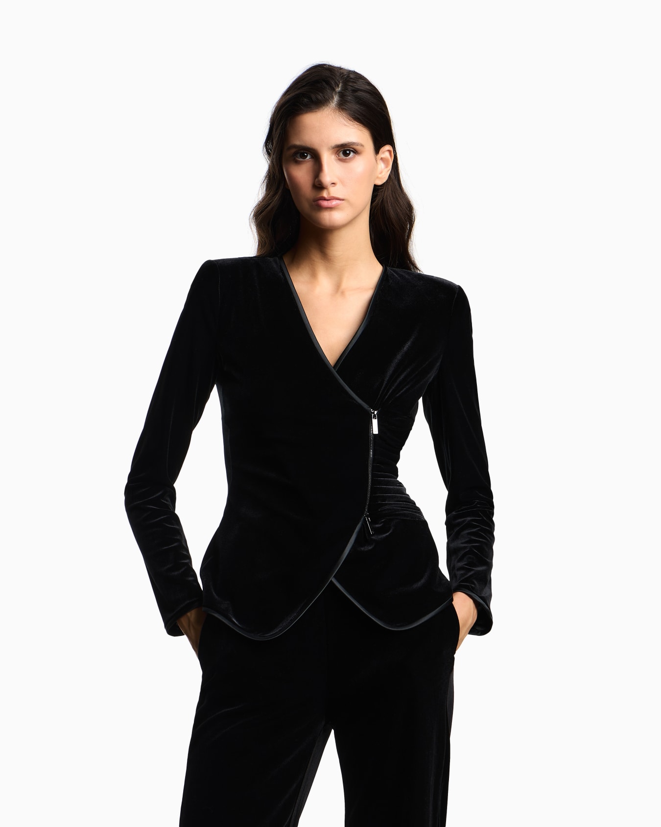 Chenille jersey jacket with off-centre closure  Slide 3