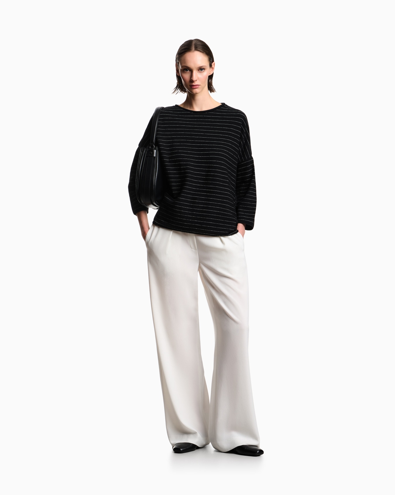 Pullover aus einer Jersey-Woll-Mischung mit Nadelstreifen-Muster Folie 1