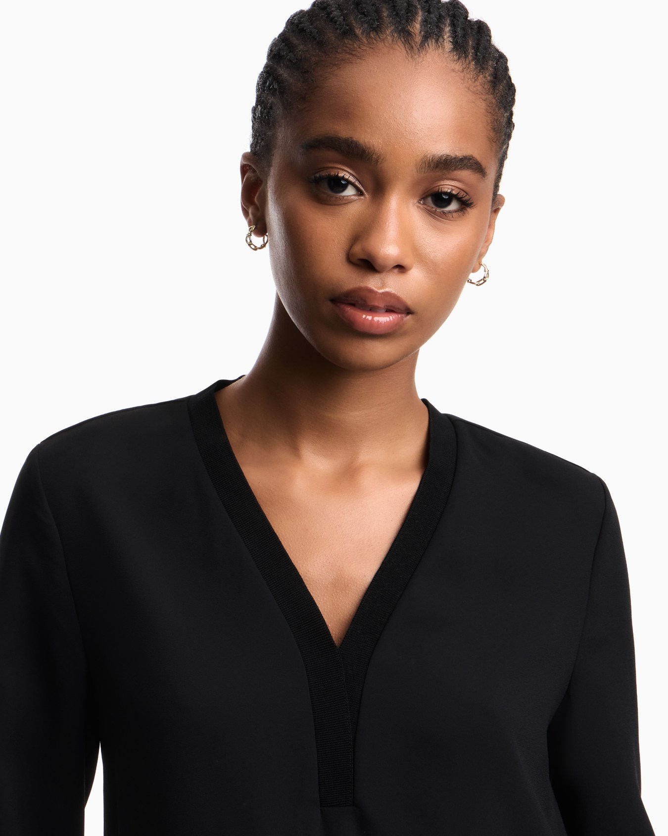 Vネックブラウス フルイドクレープ スライドする 4