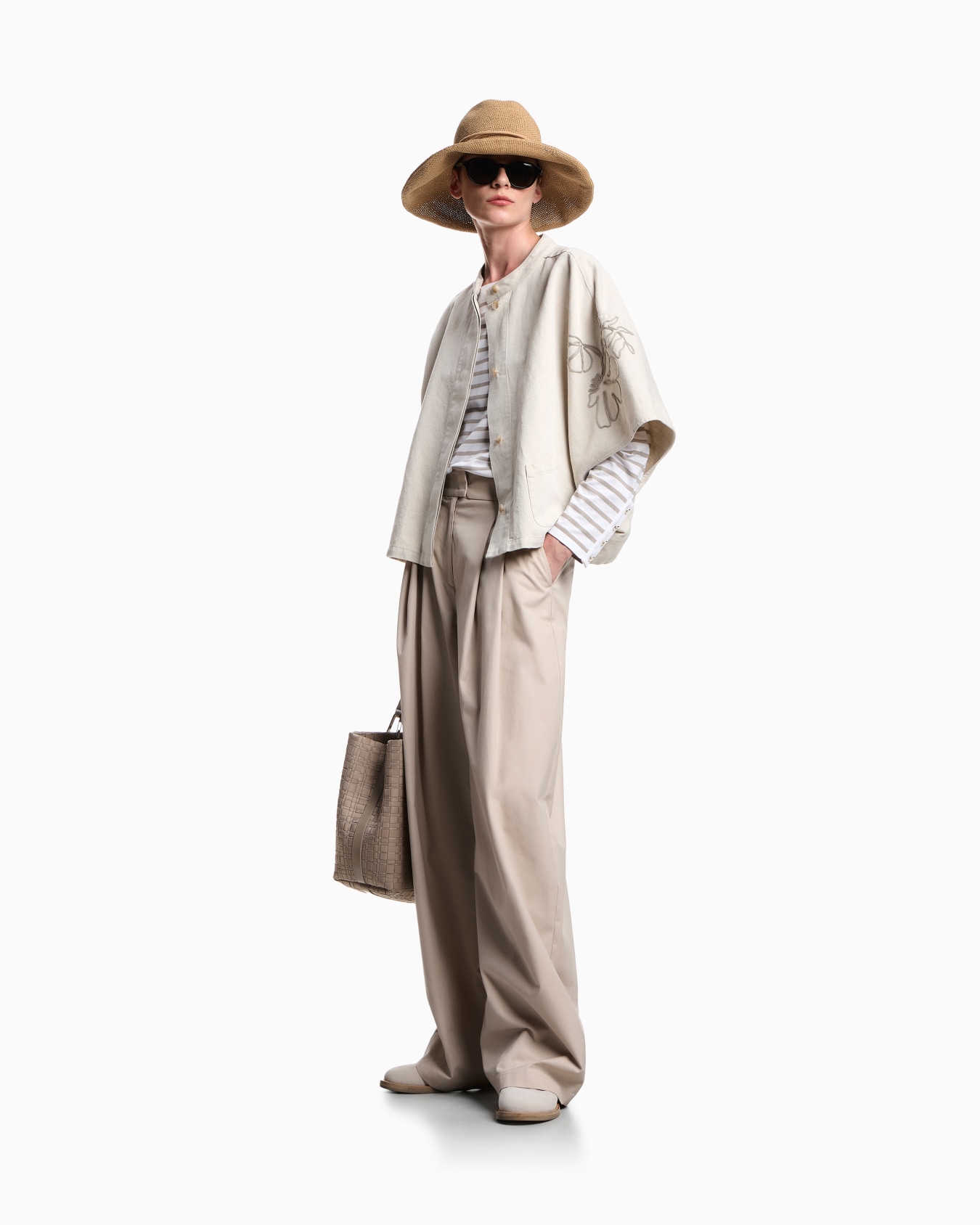 Linen-blend canvas shirt jacket with embroidery Slide 2