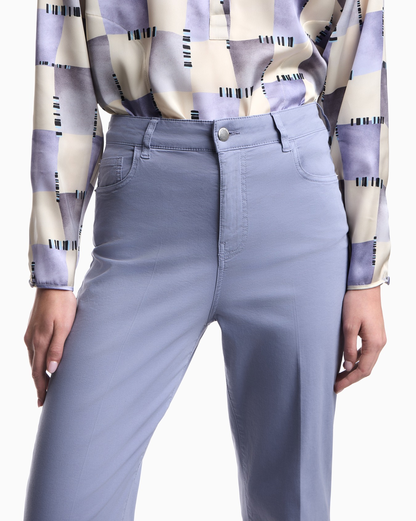 Comfort denim jeans Slide 4