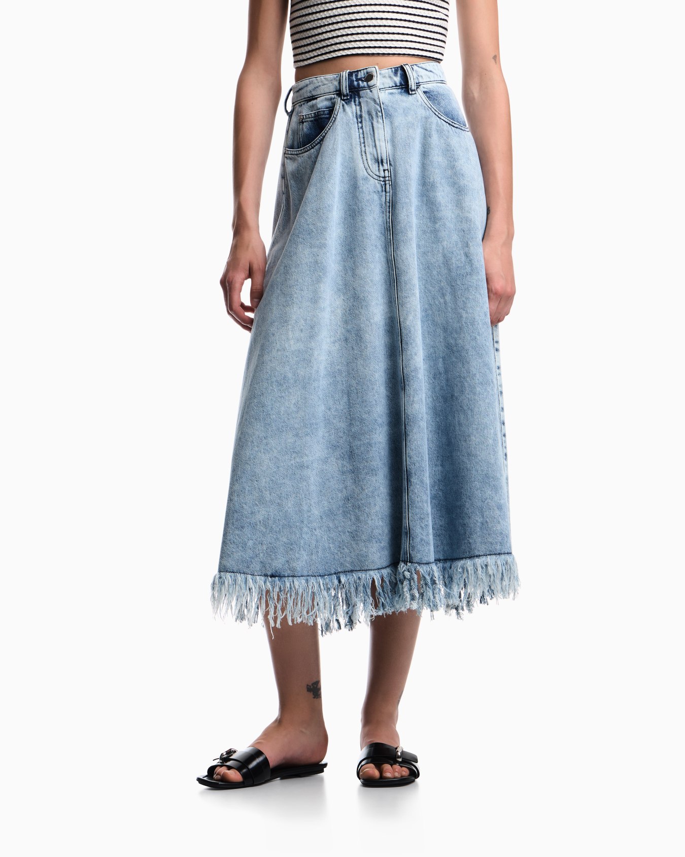 Midi skirt in vintage-look denim with fringes Slide 2