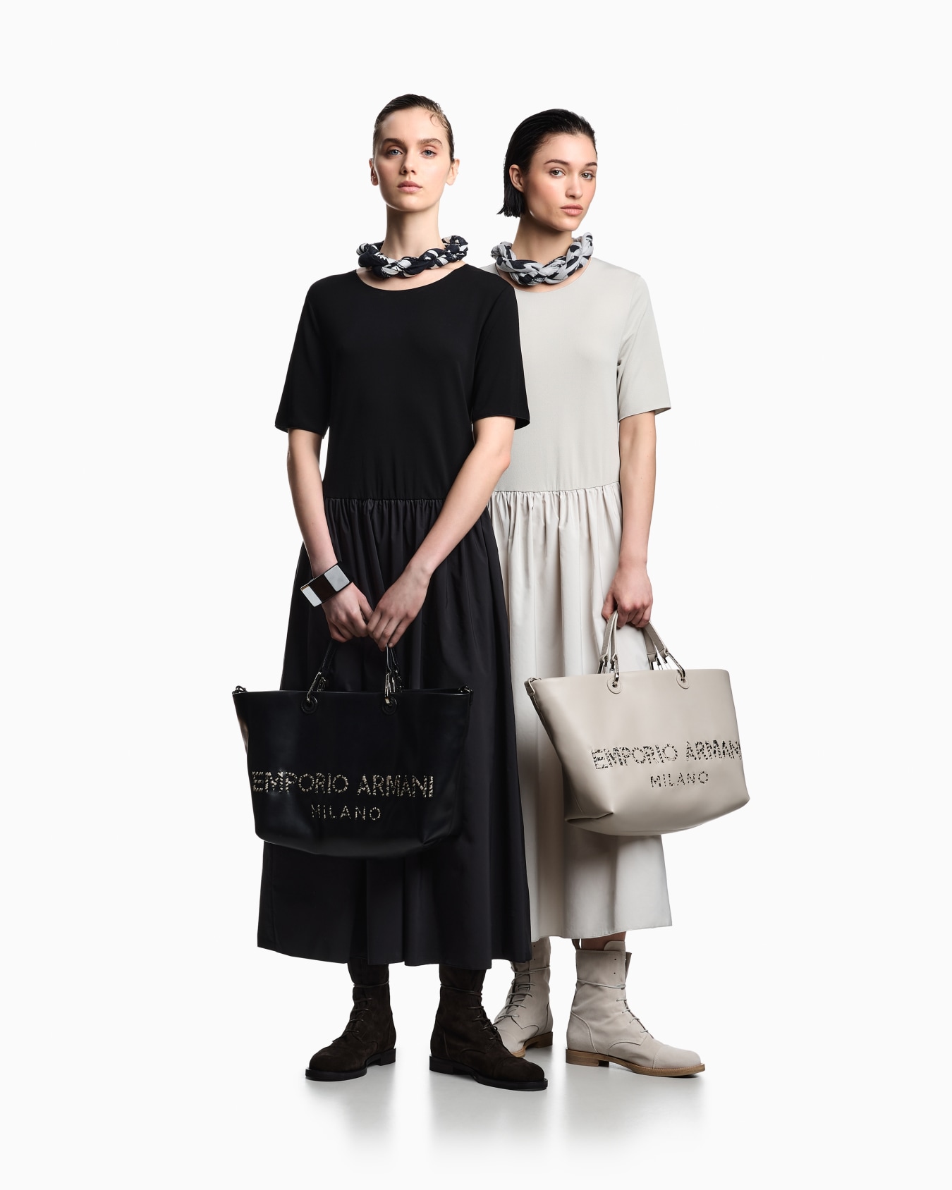 Long interlock dress with short sleeves 슬라이드 2