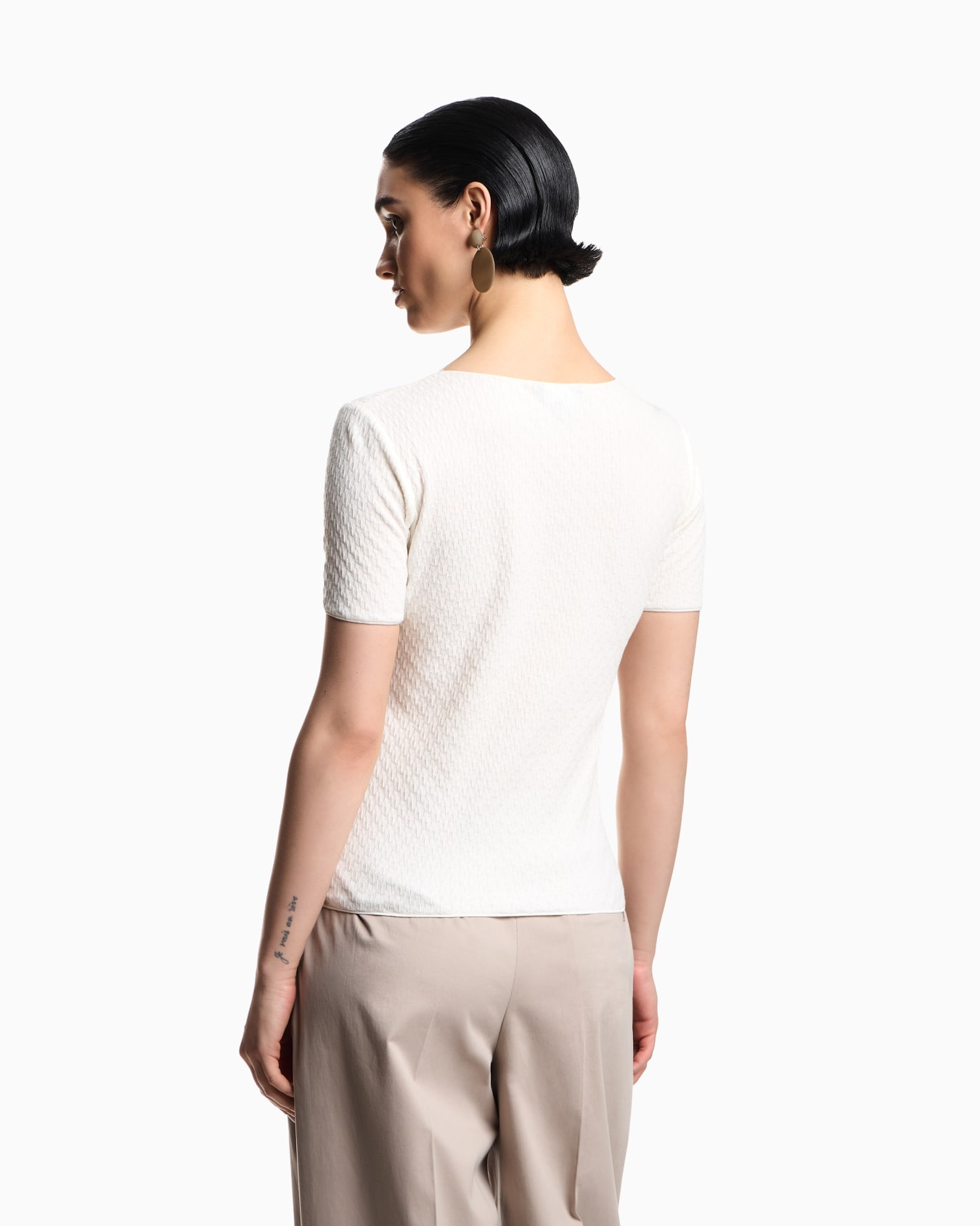 Jacquard jersey jumper with embossed pattern Slide 2