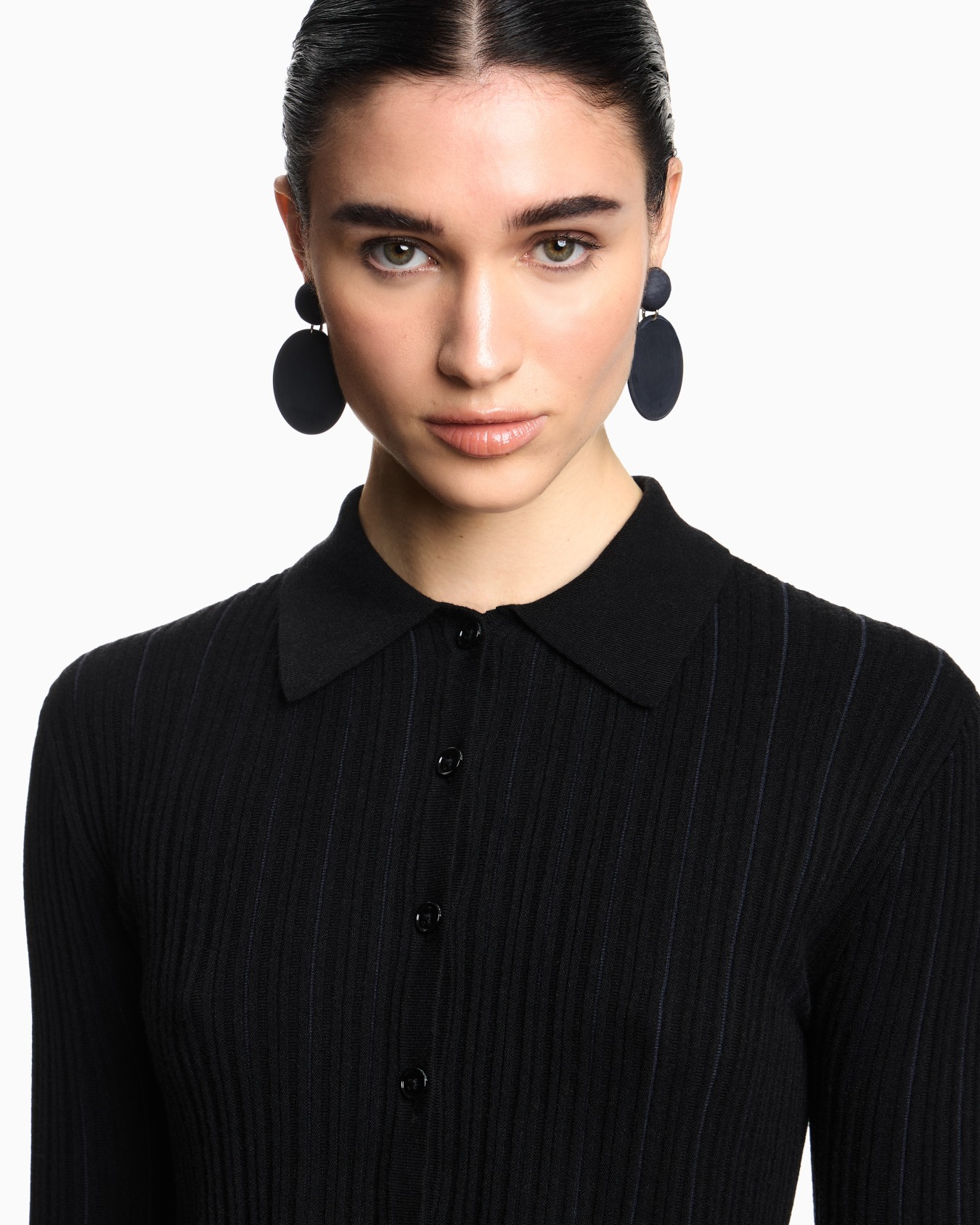 Classic-collar cardigan in plated rib knit Slide 4