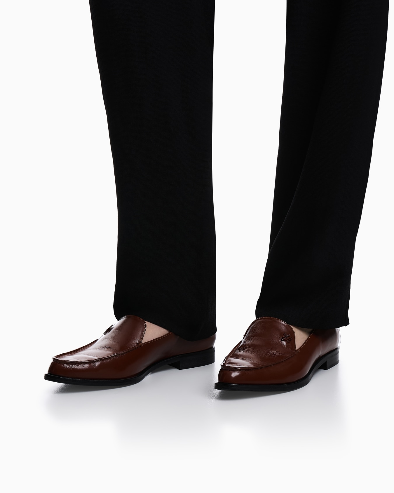 Icon shiny polished leather loafers Slide 6