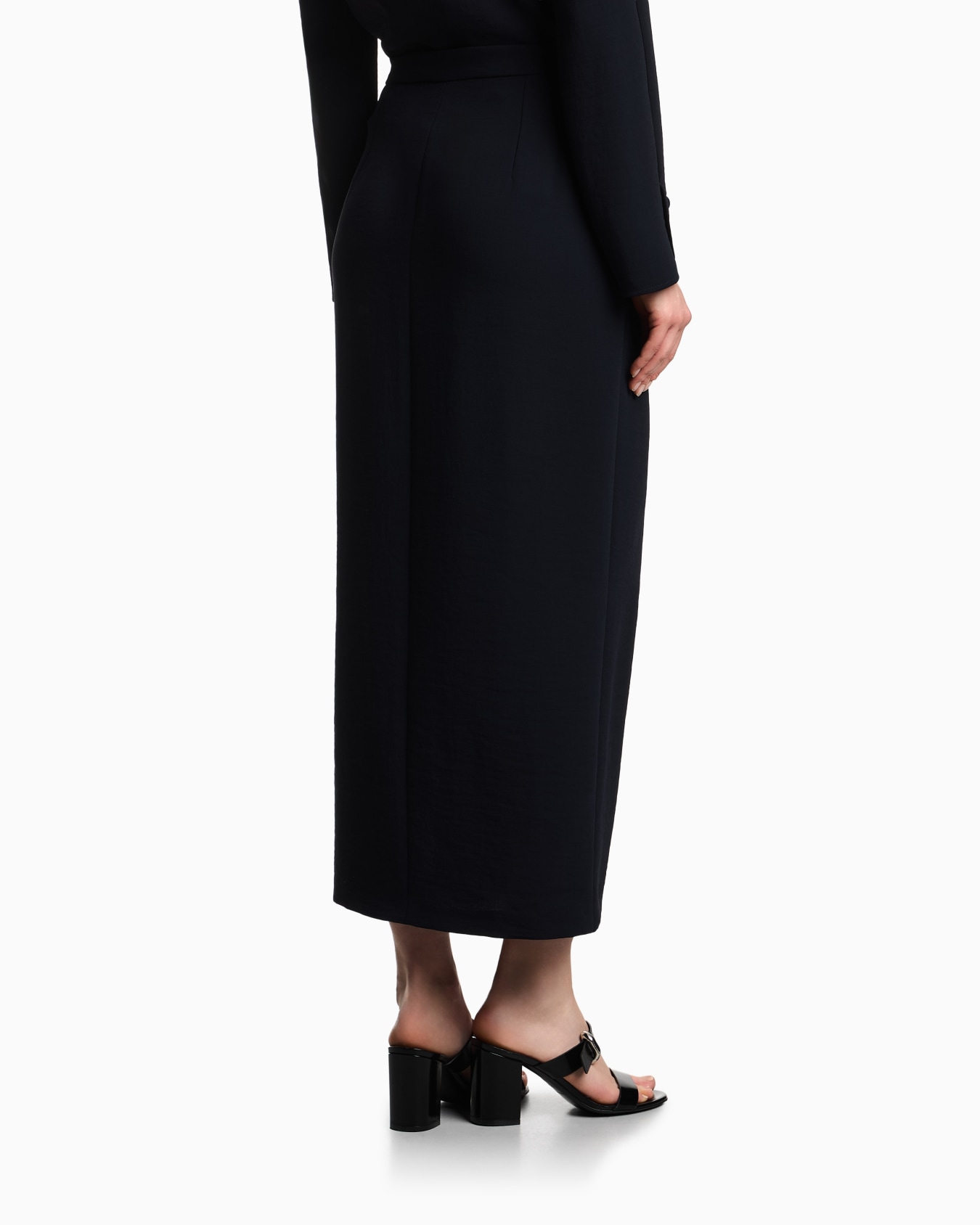 Icon washed cady crêpe pleated long skirt Slide 2